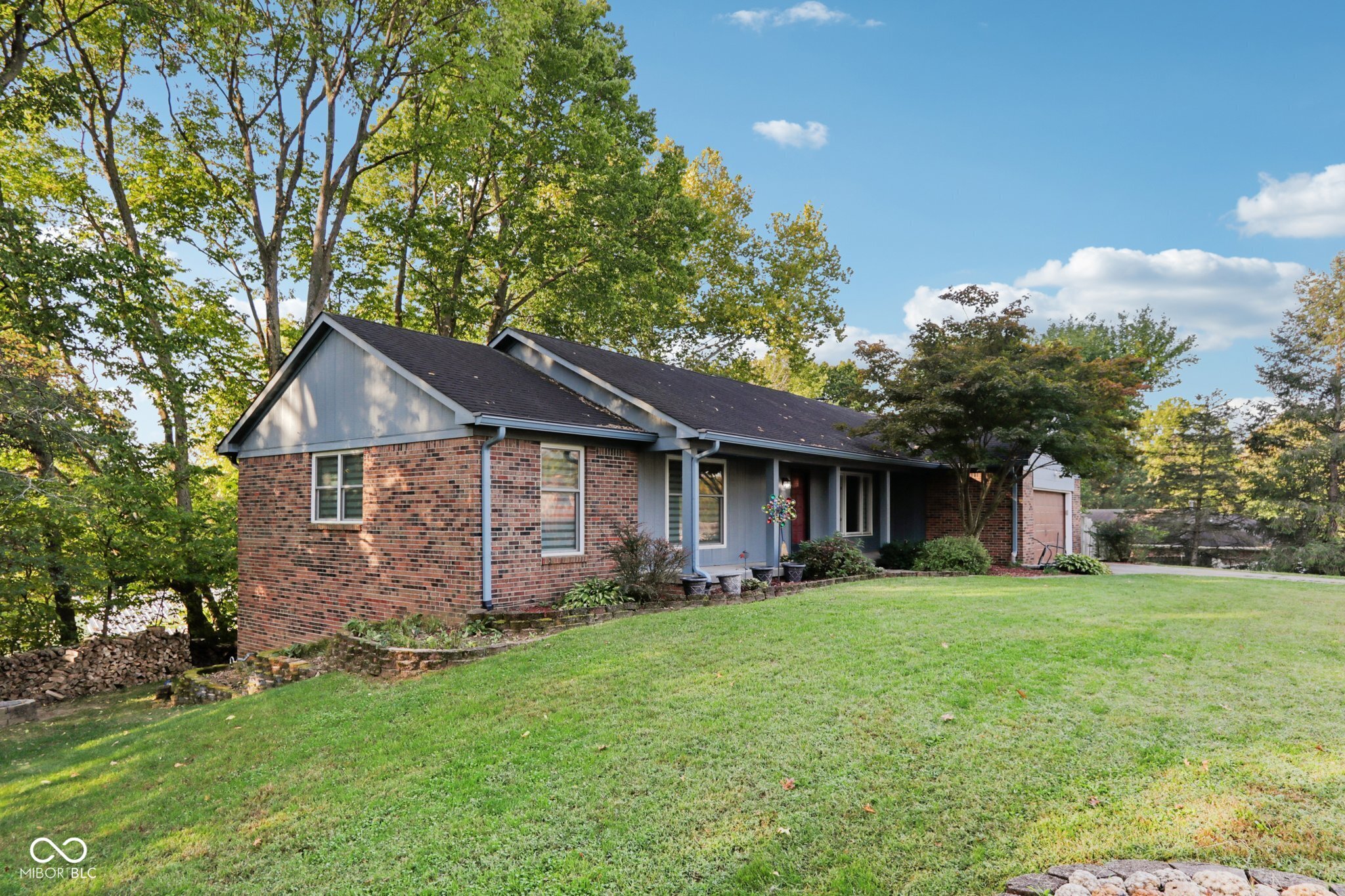 3975 Creekwood Drive