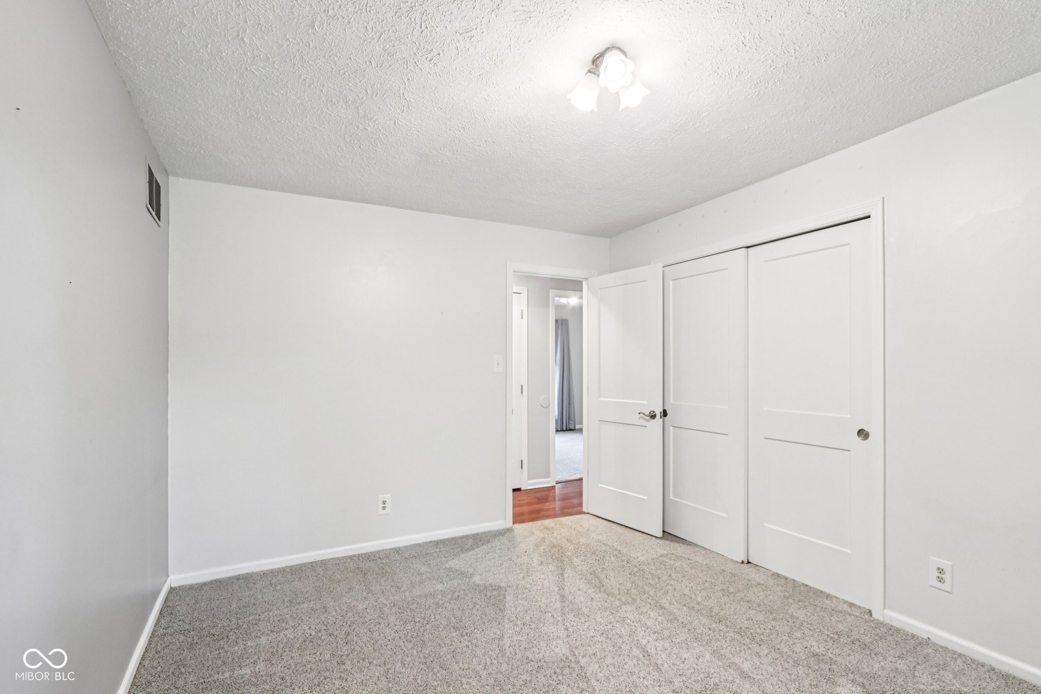 3975 Creekwood Drive