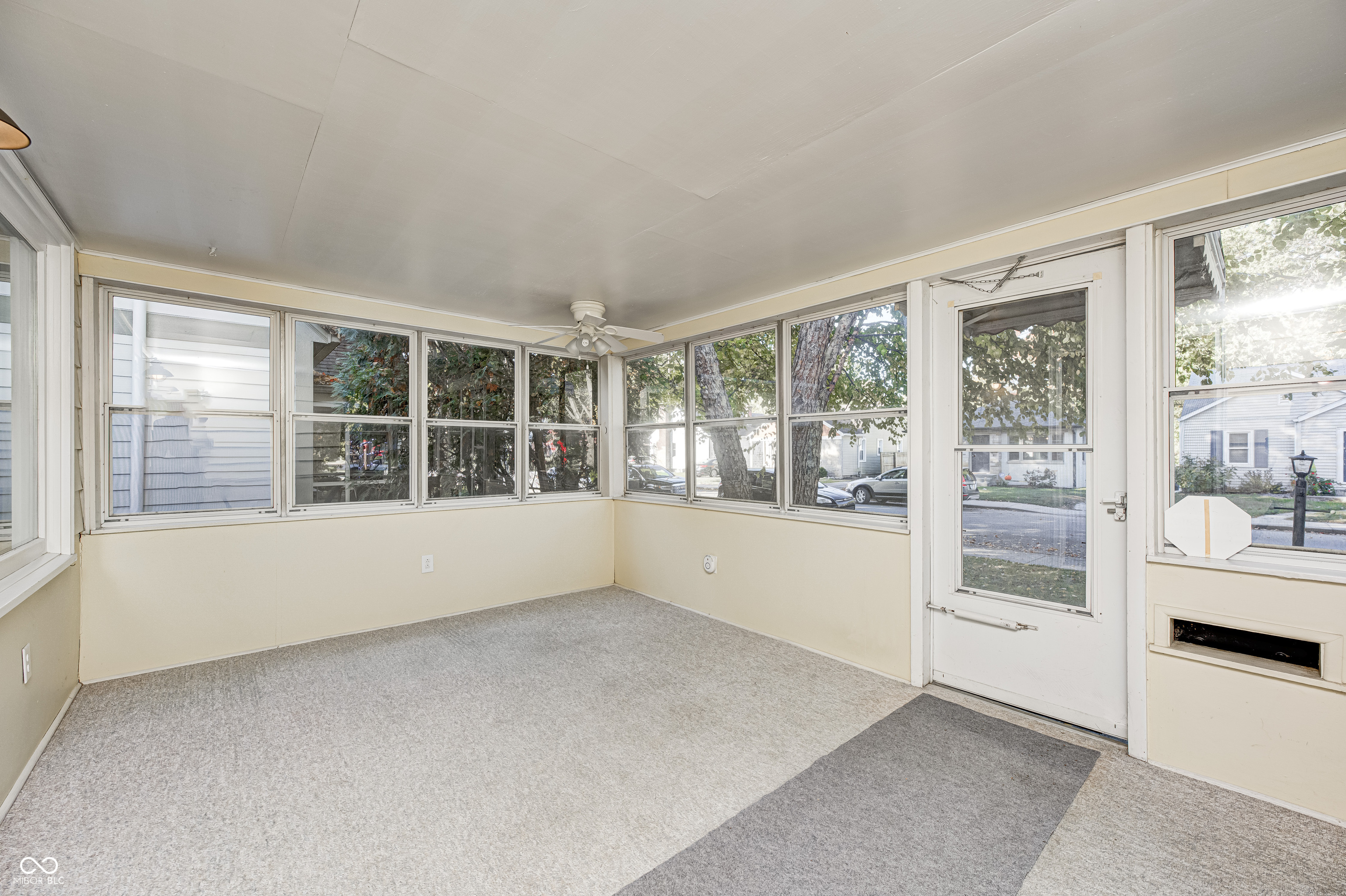 6115 Indianola Avenue