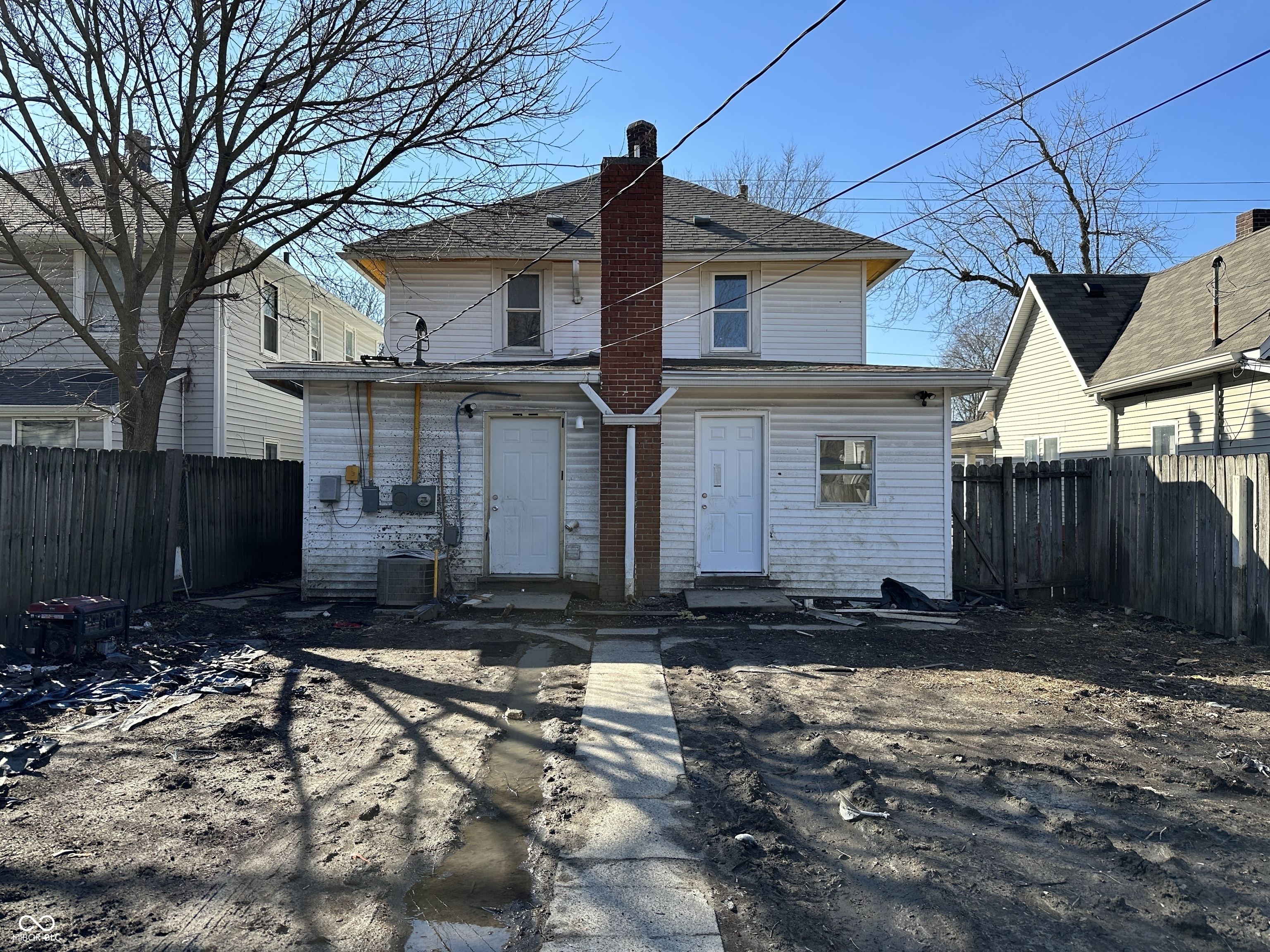 2905 N Sherman Drive