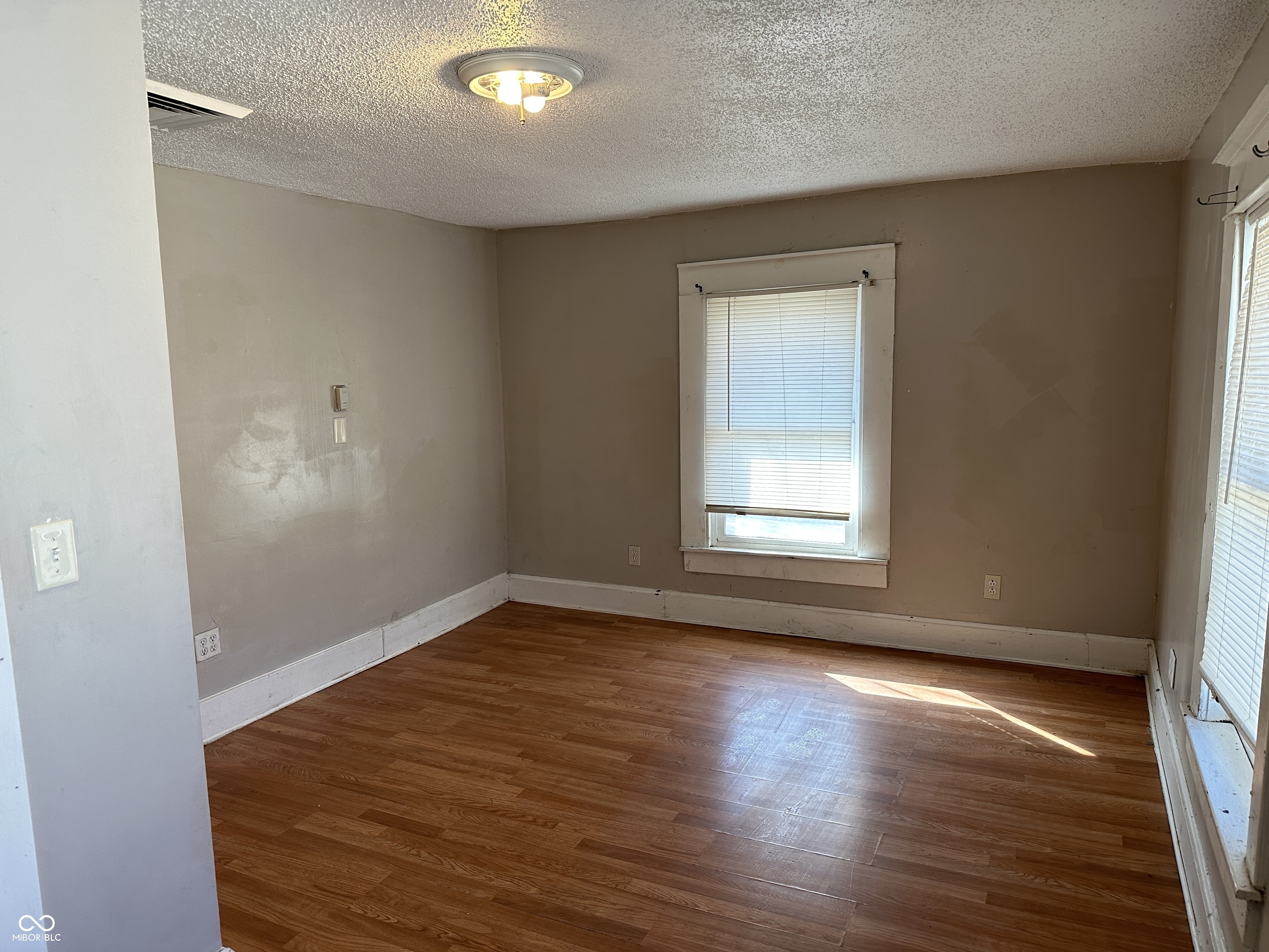 2905 N Sherman Drive