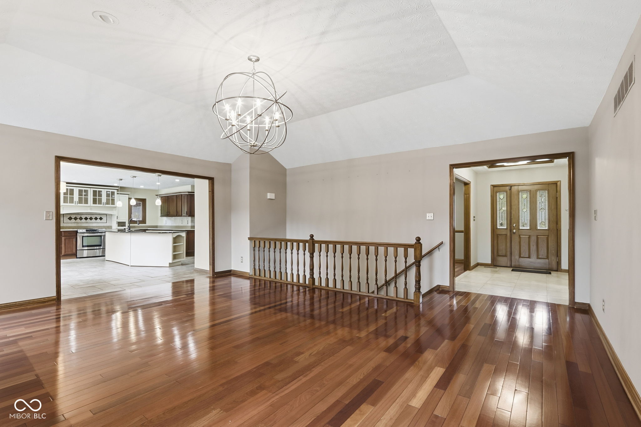 1007 Mount Vernon Court