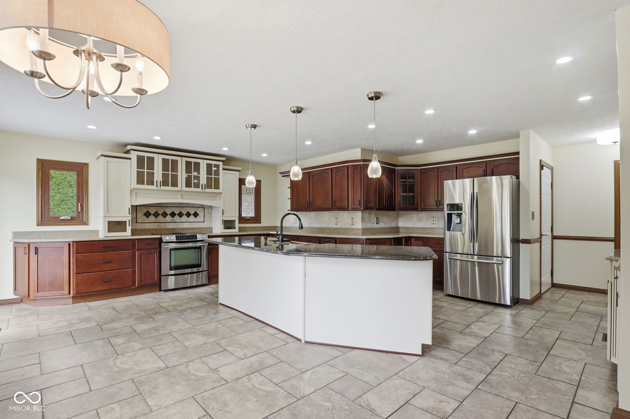 1007 Mount Vernon Court