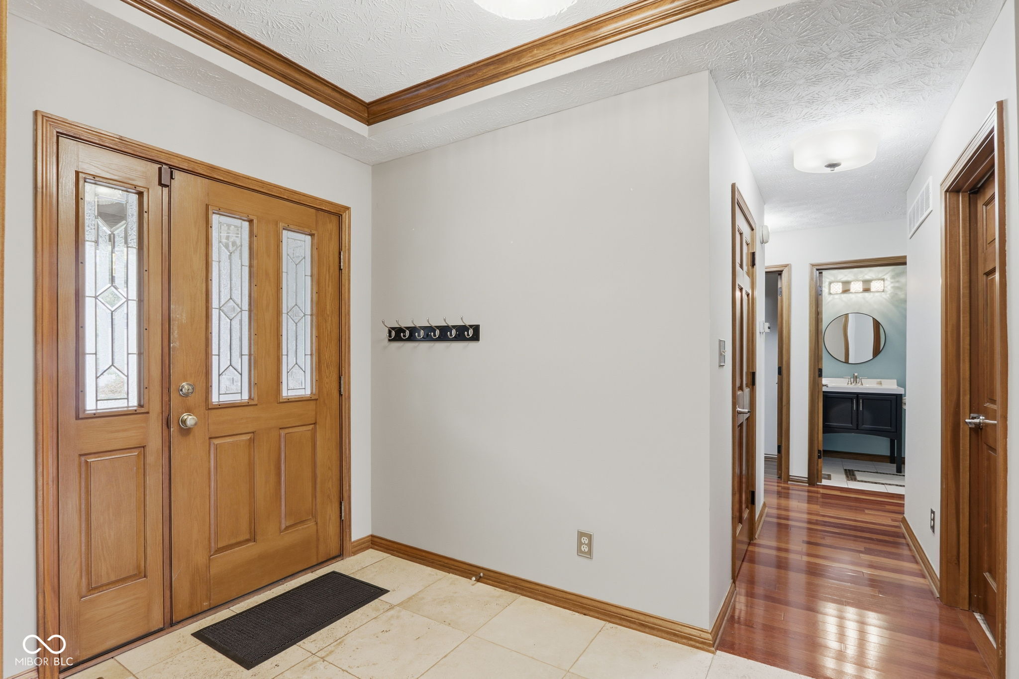 1007 Mount Vernon Court