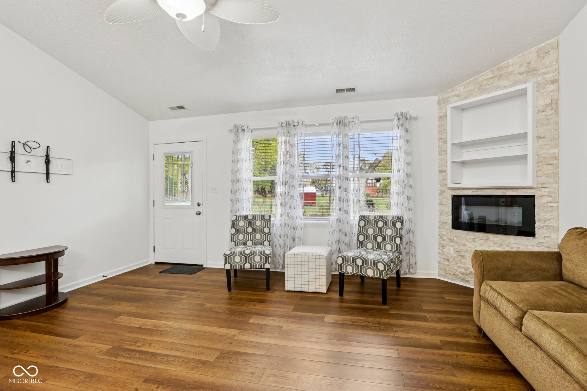 3837 Gray Pond Court