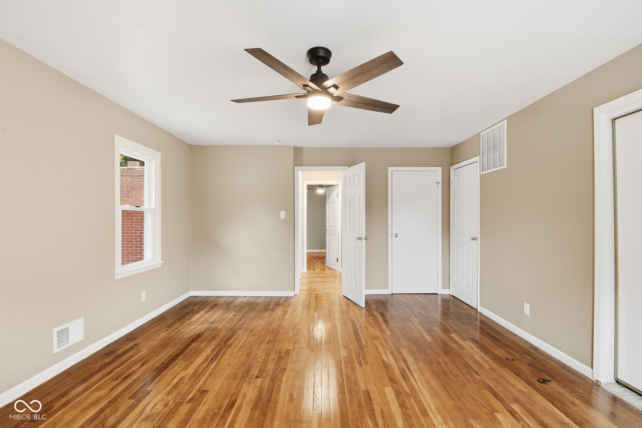 749 W Edgewood Avenue