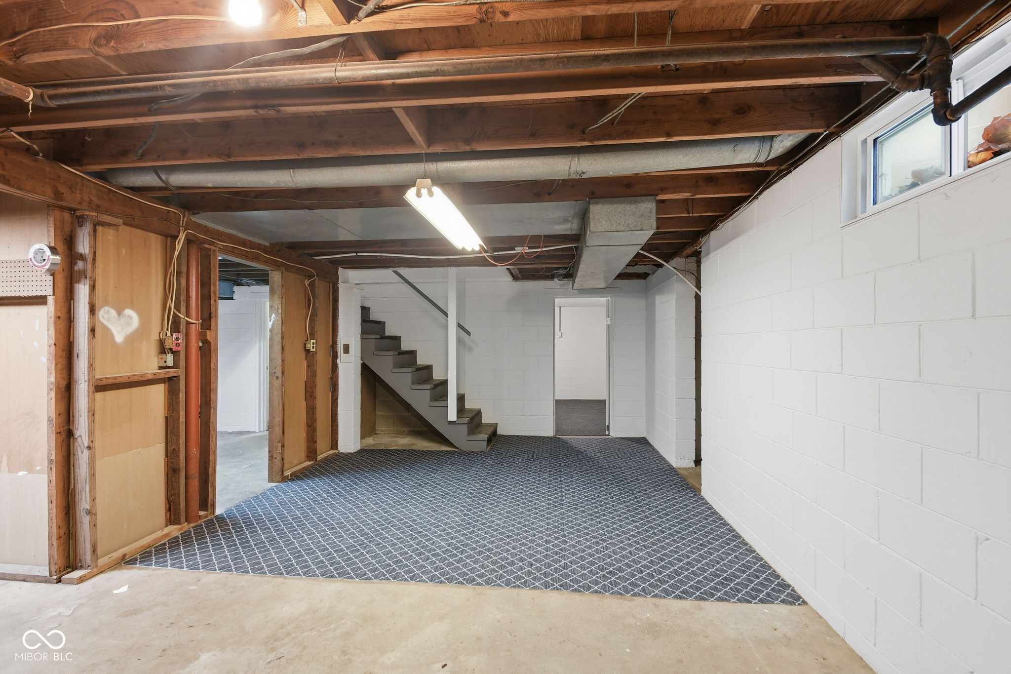 749 W Edgewood Avenue