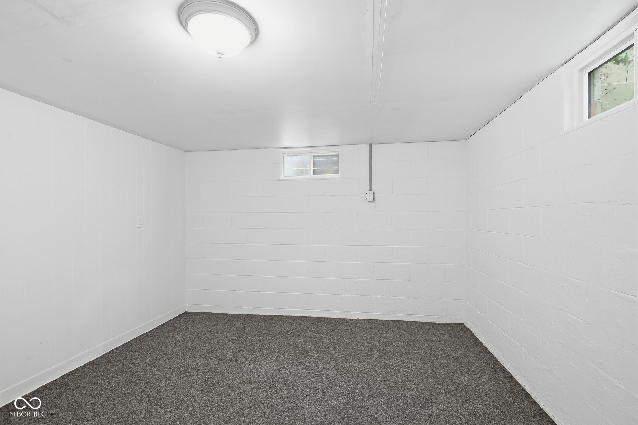 749 W Edgewood Avenue