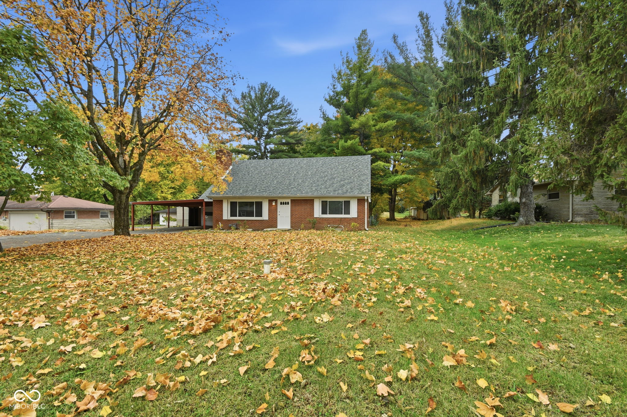 749 W Edgewood Avenue