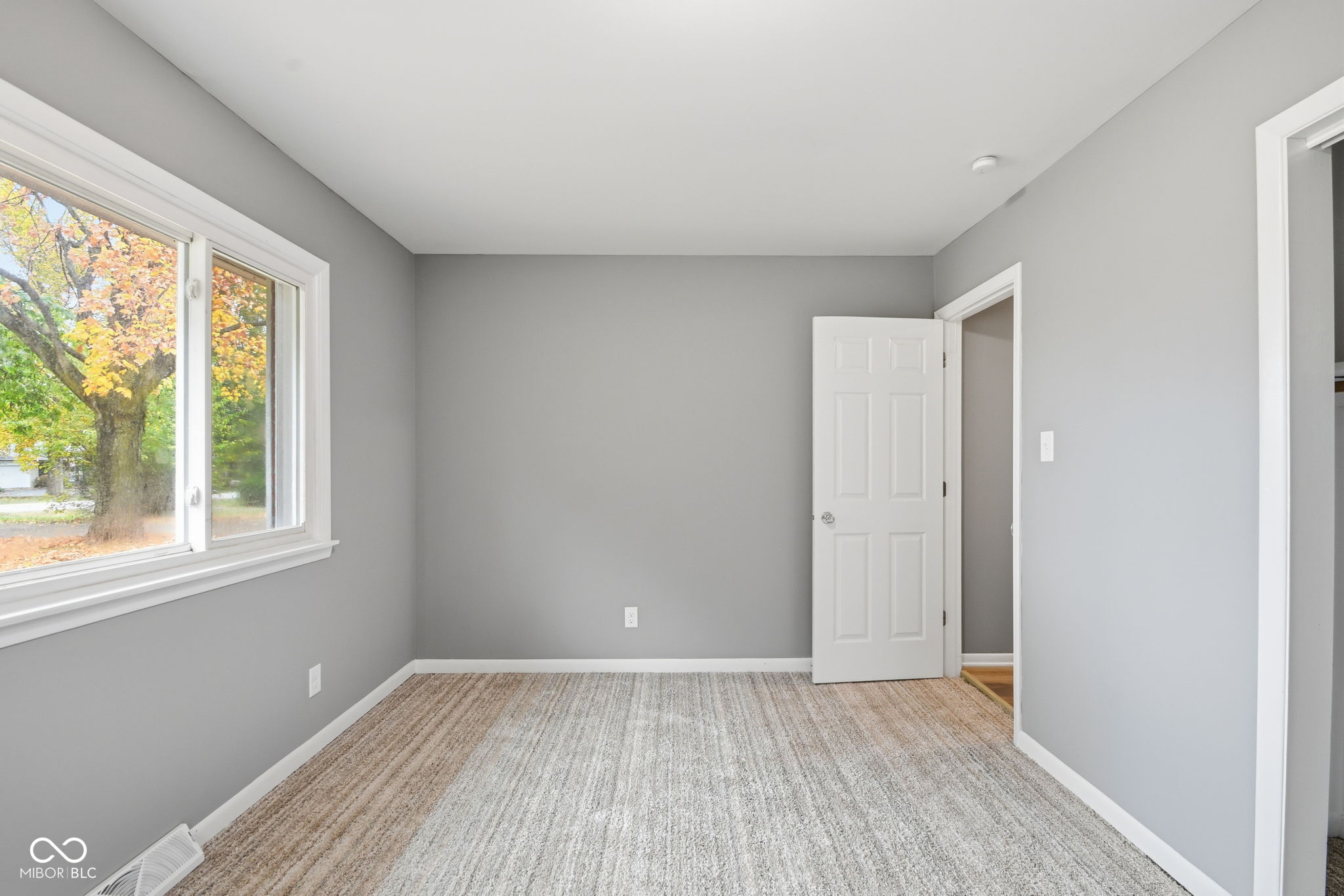 749 W Edgewood Avenue