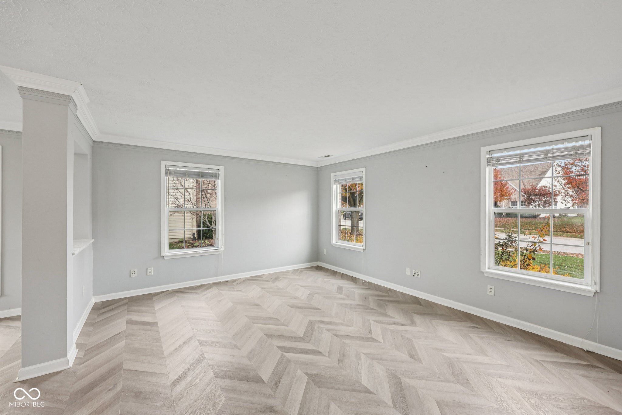 7326 Sycamore Run Drive