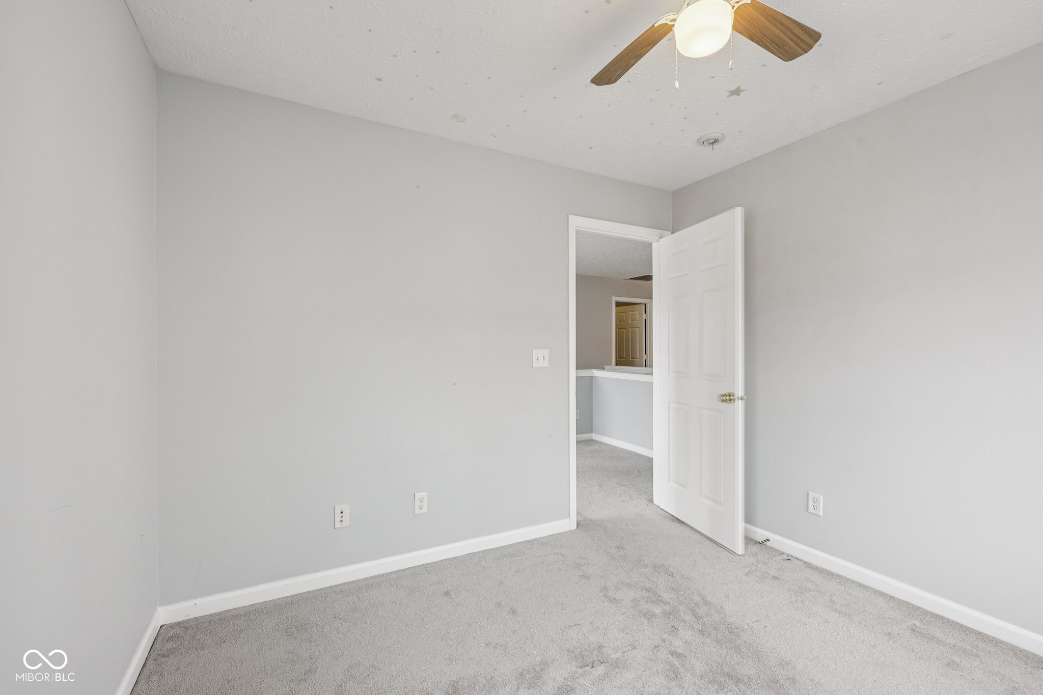 7326 Sycamore Run Drive