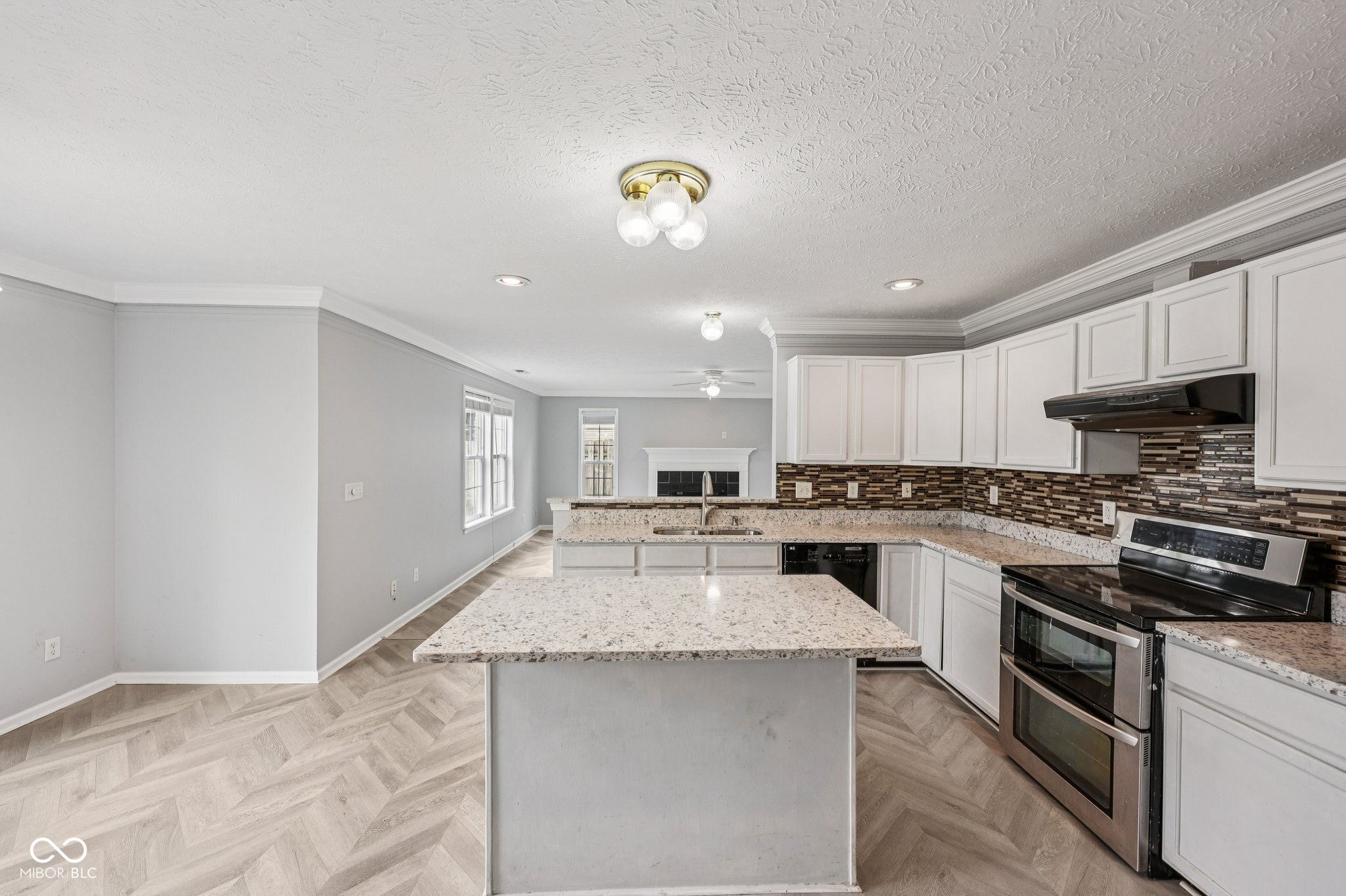 7326 Sycamore Run Drive