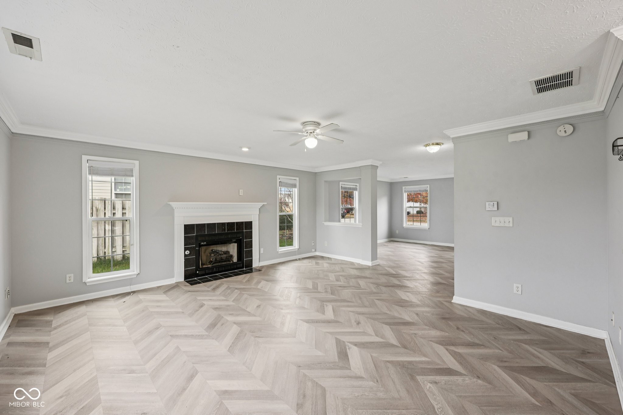 7326 Sycamore Run Drive