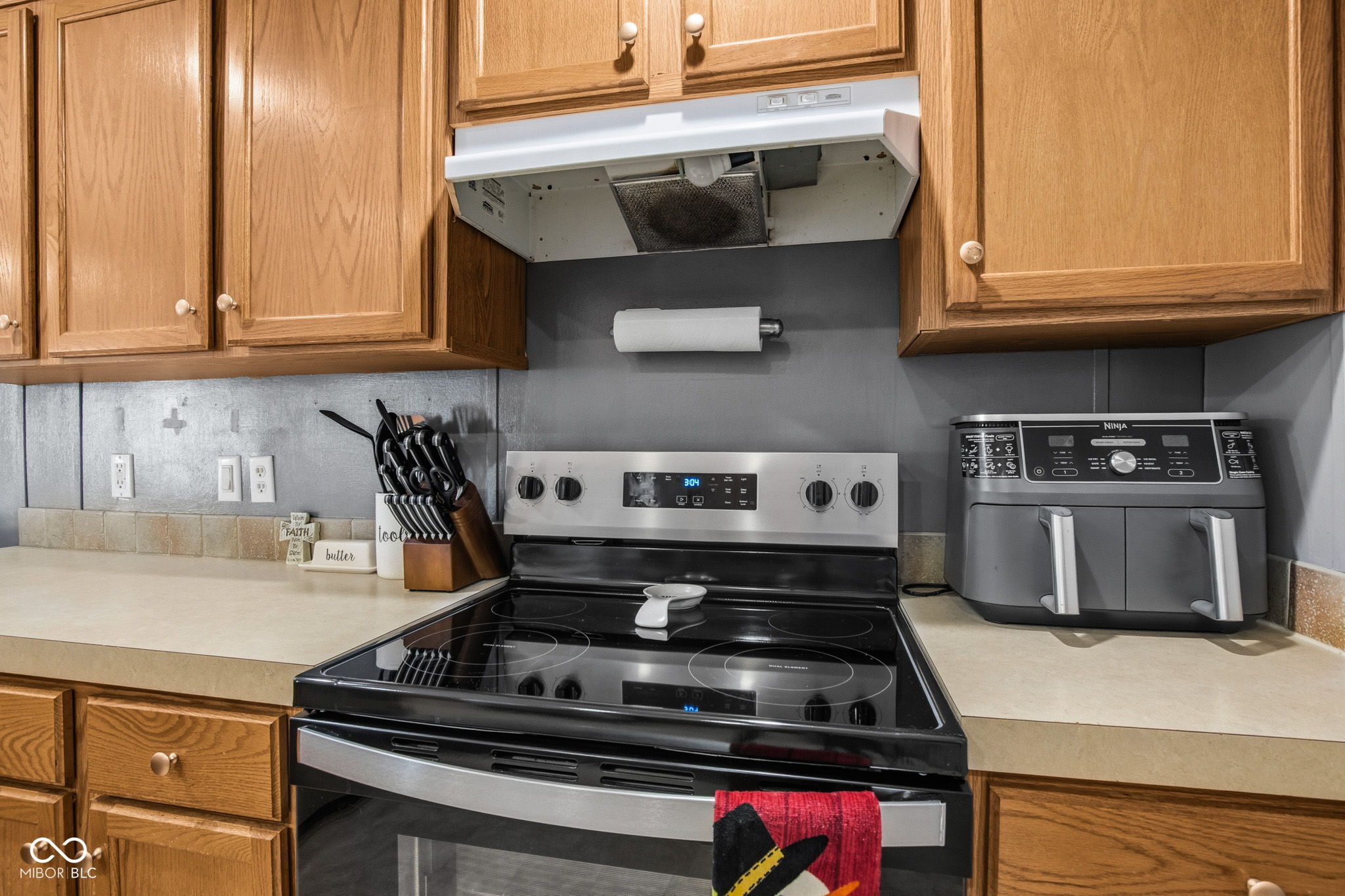 9205 S Harrodsburg Road