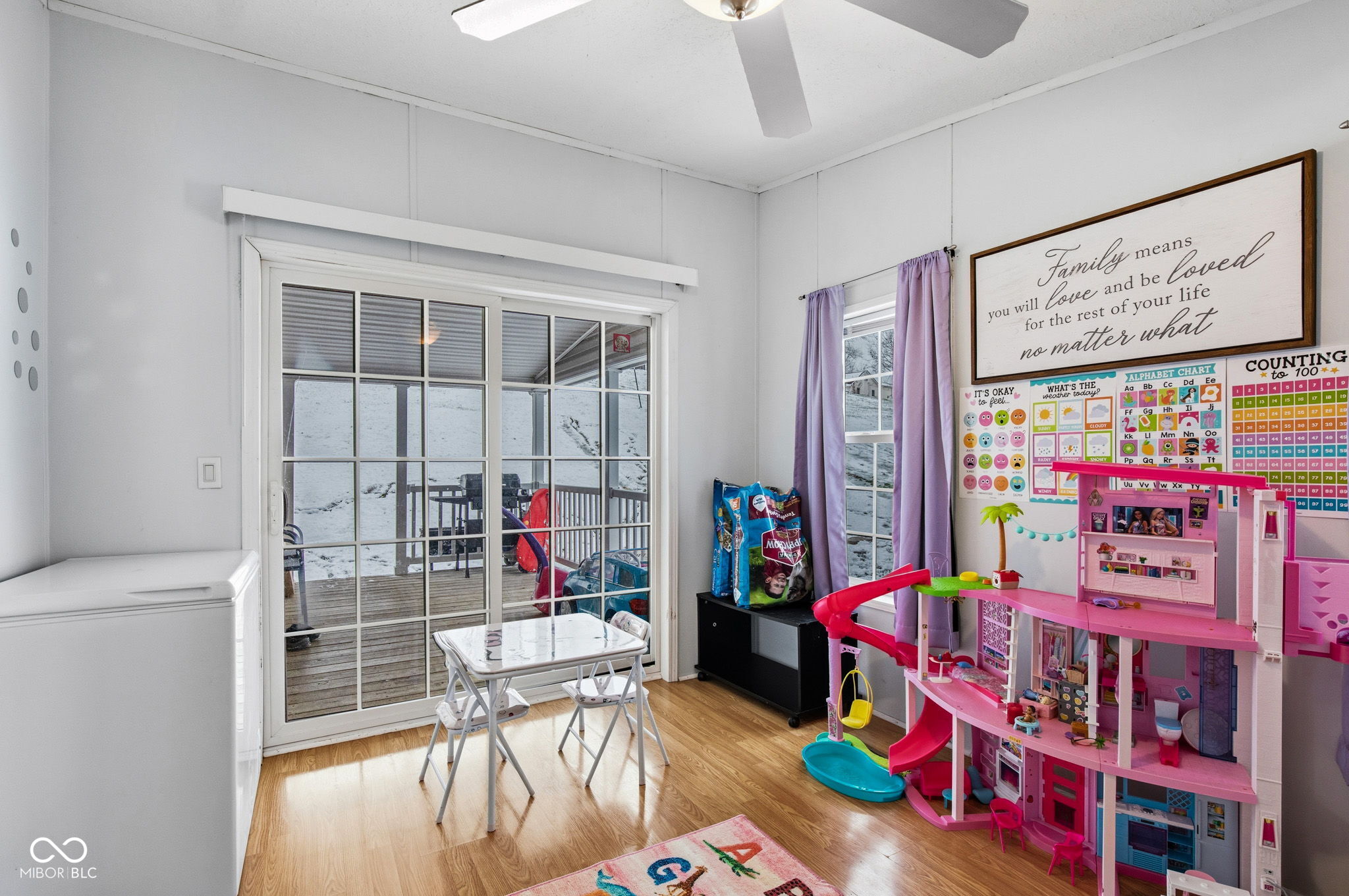 9205 S Harrodsburg Road