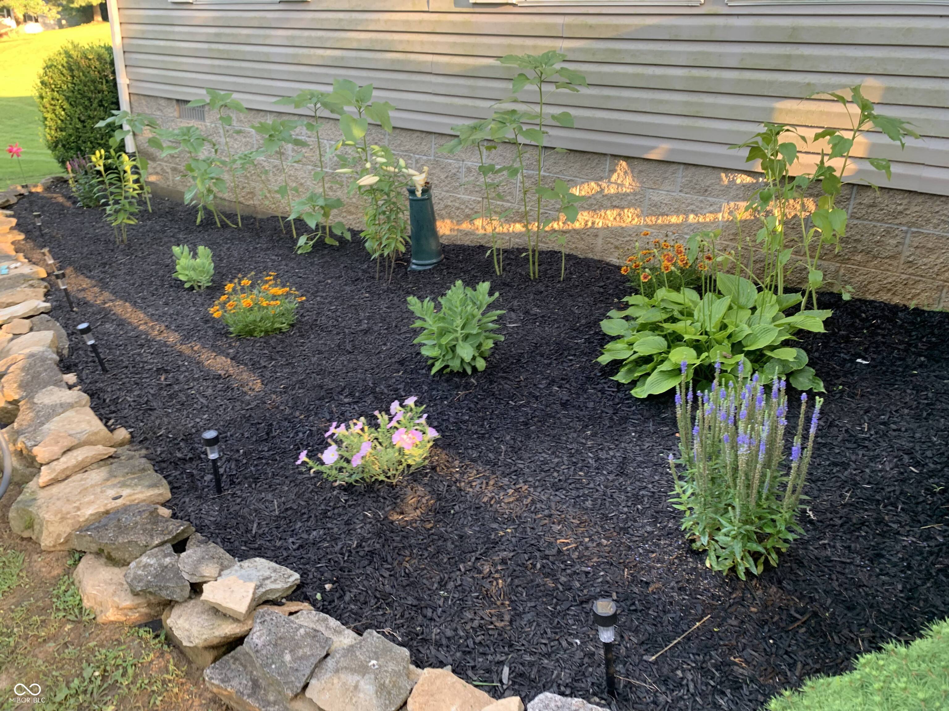 9205 S Harrodsburg Road