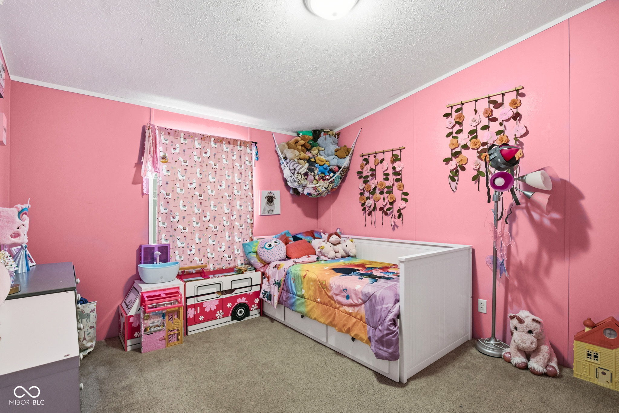 9205 S Harrodsburg Road