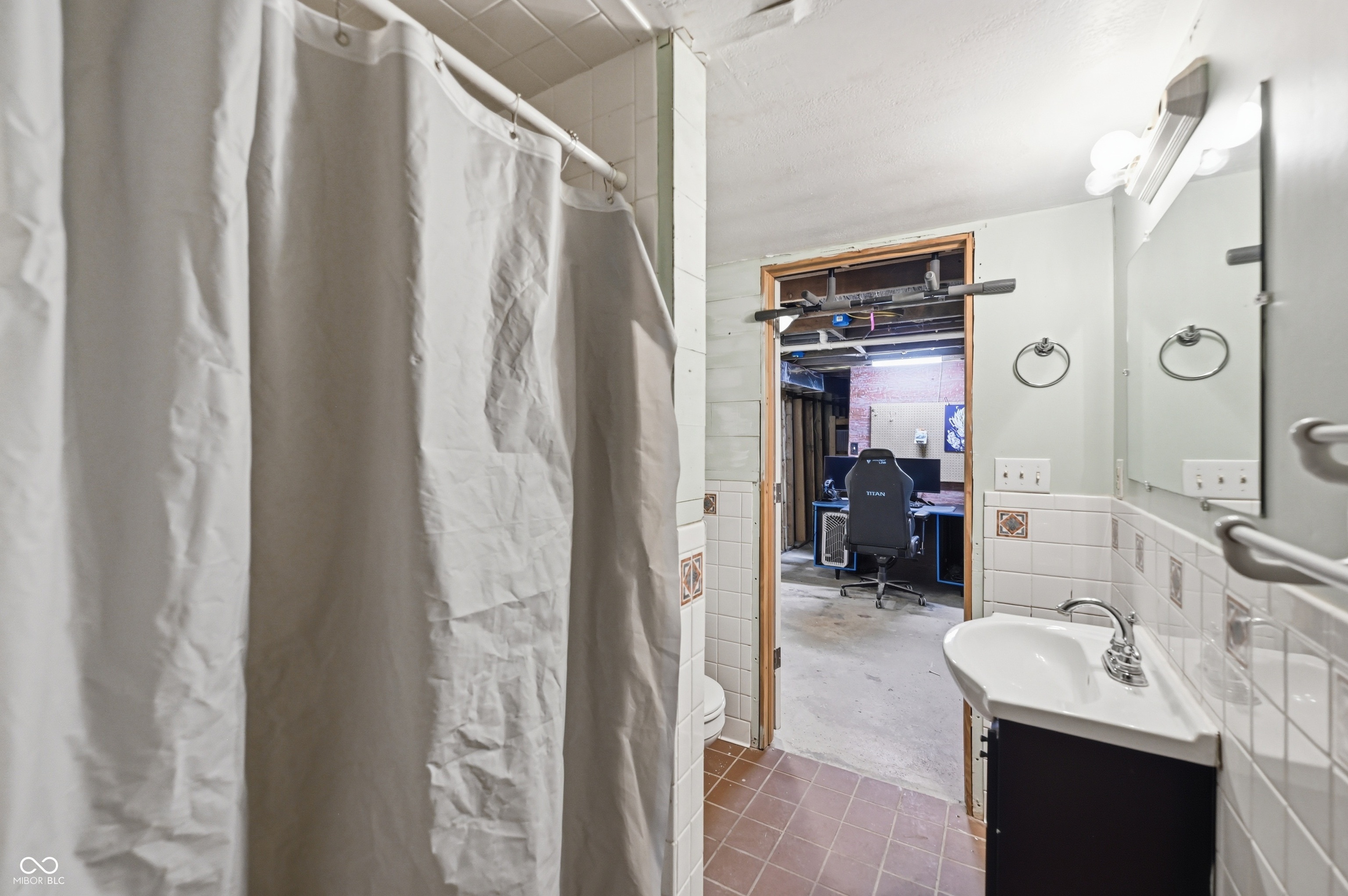 1498 Upper Schooner Road