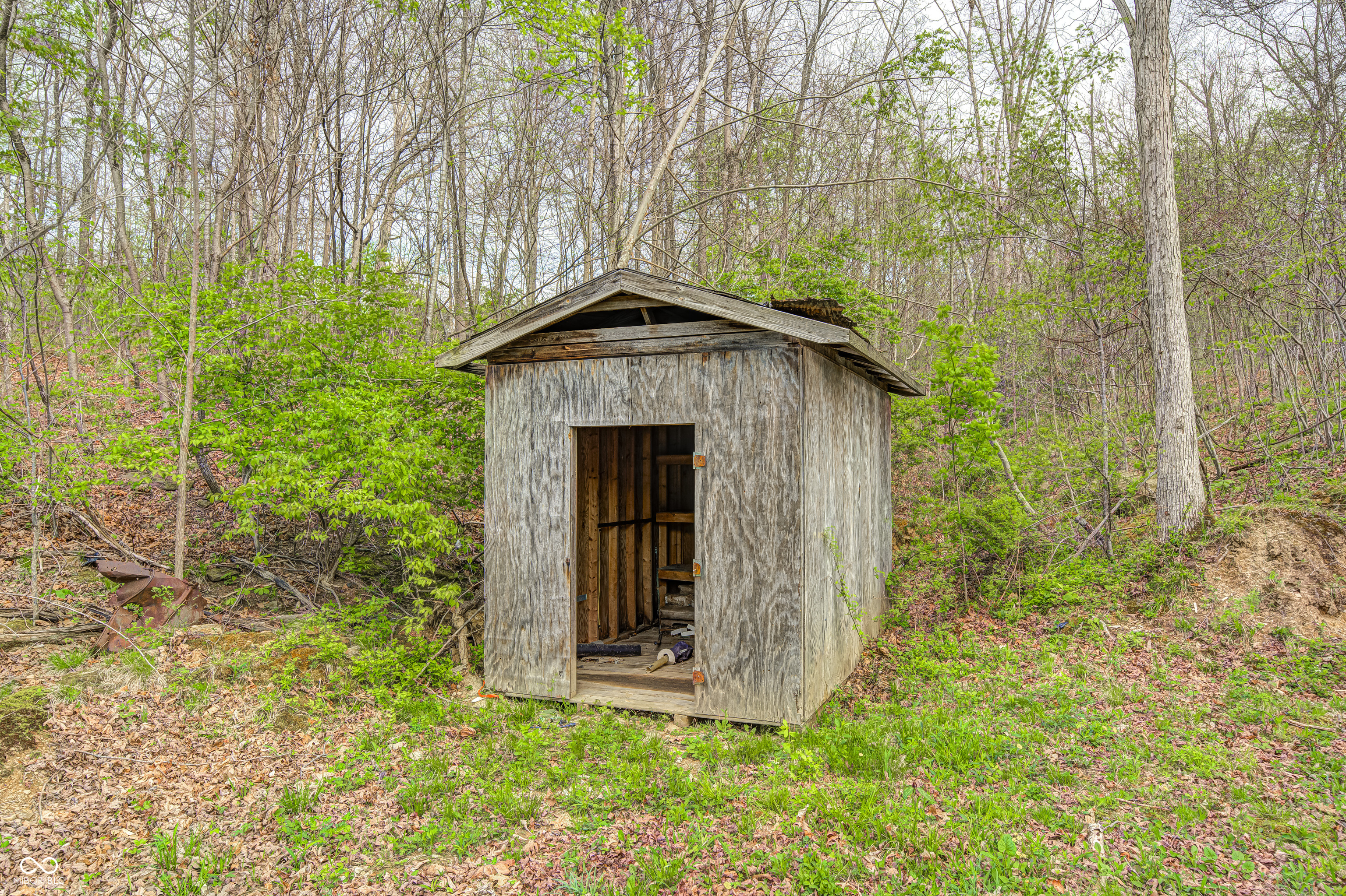 1498 Upper Schooner Road