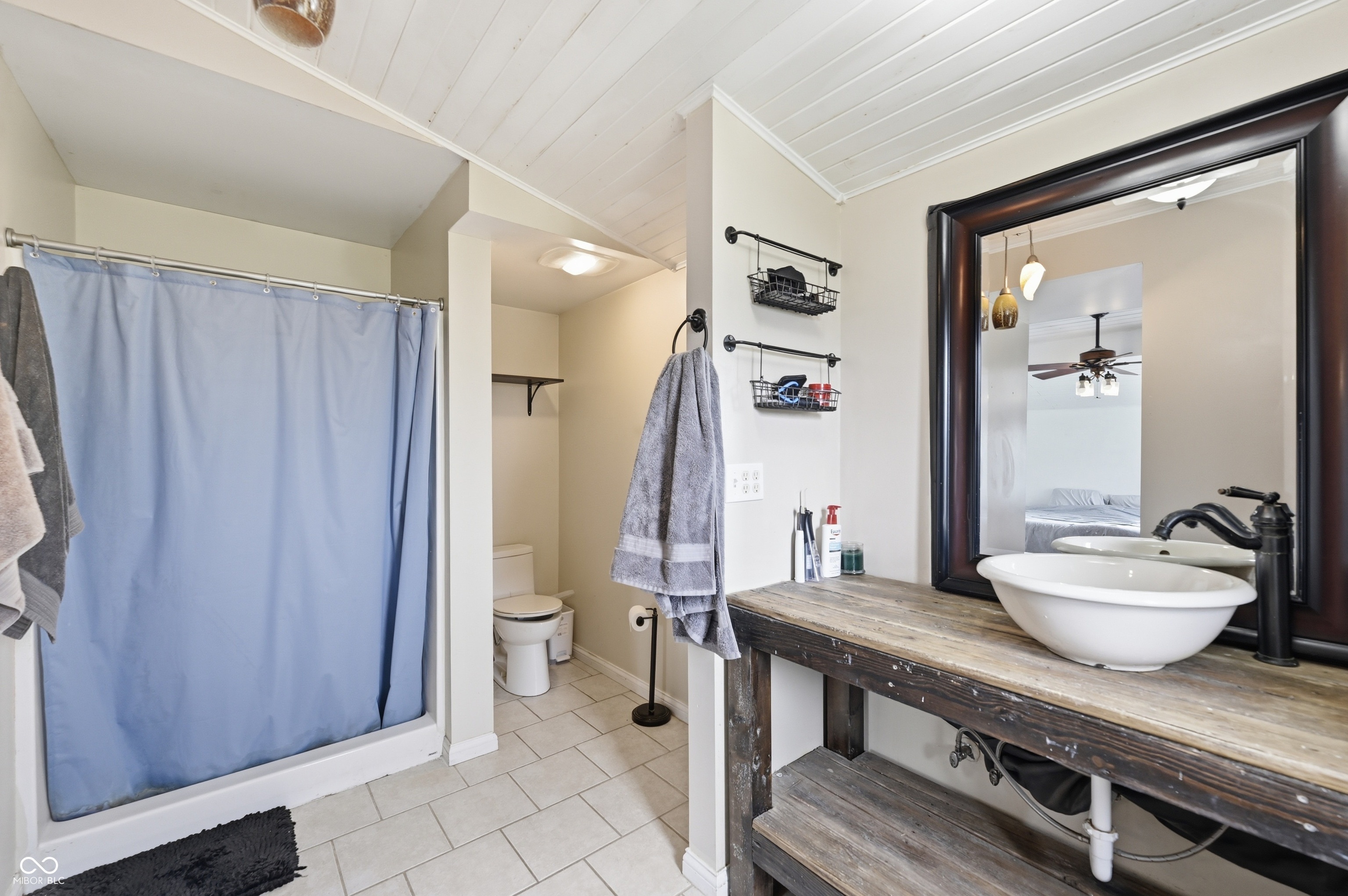 1498 Upper Schooner Road