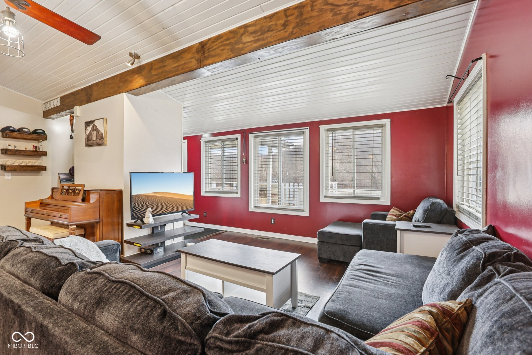 1498 Upper Schooner Road