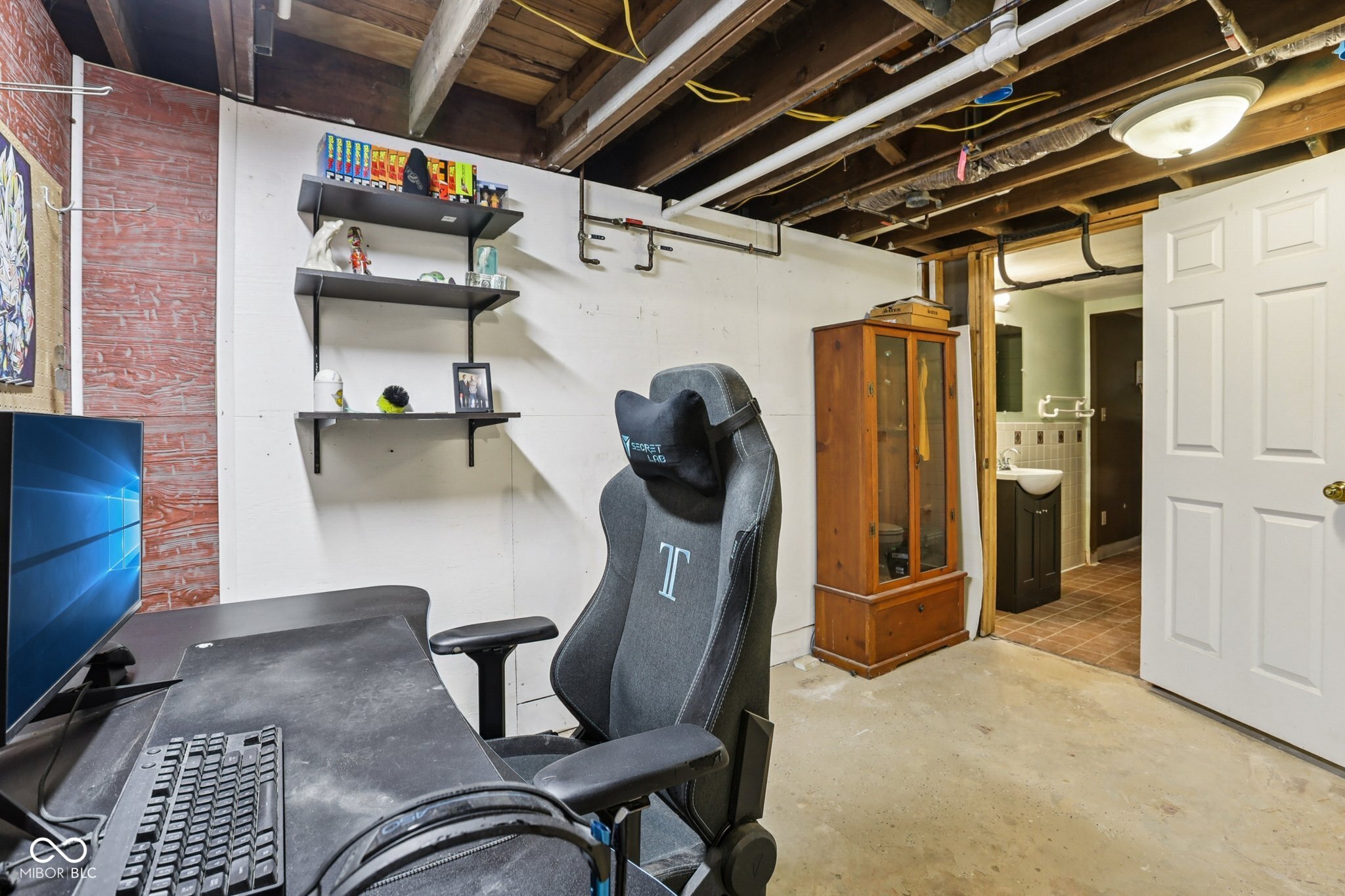 1498 Upper Schooner Road