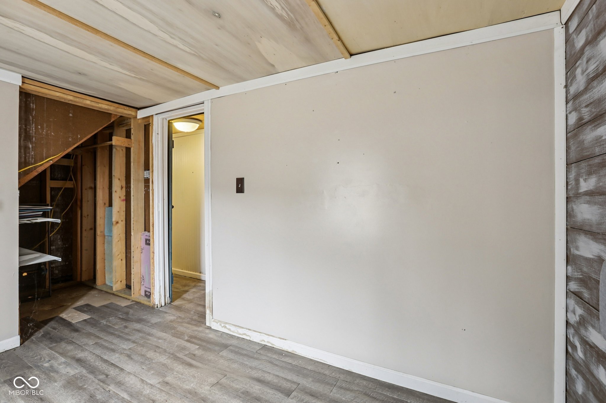 1498 Upper Schooner Road