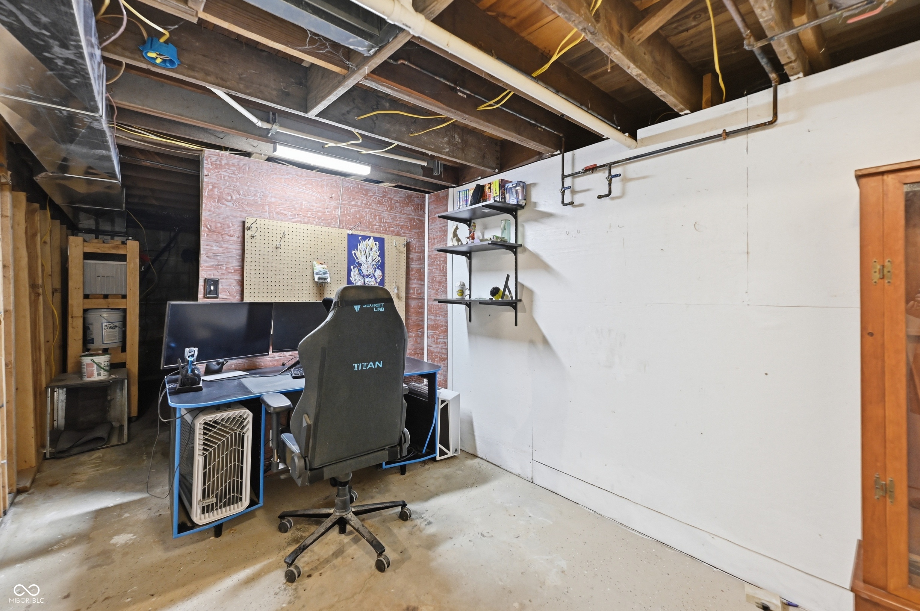 1498 Upper Schooner Road