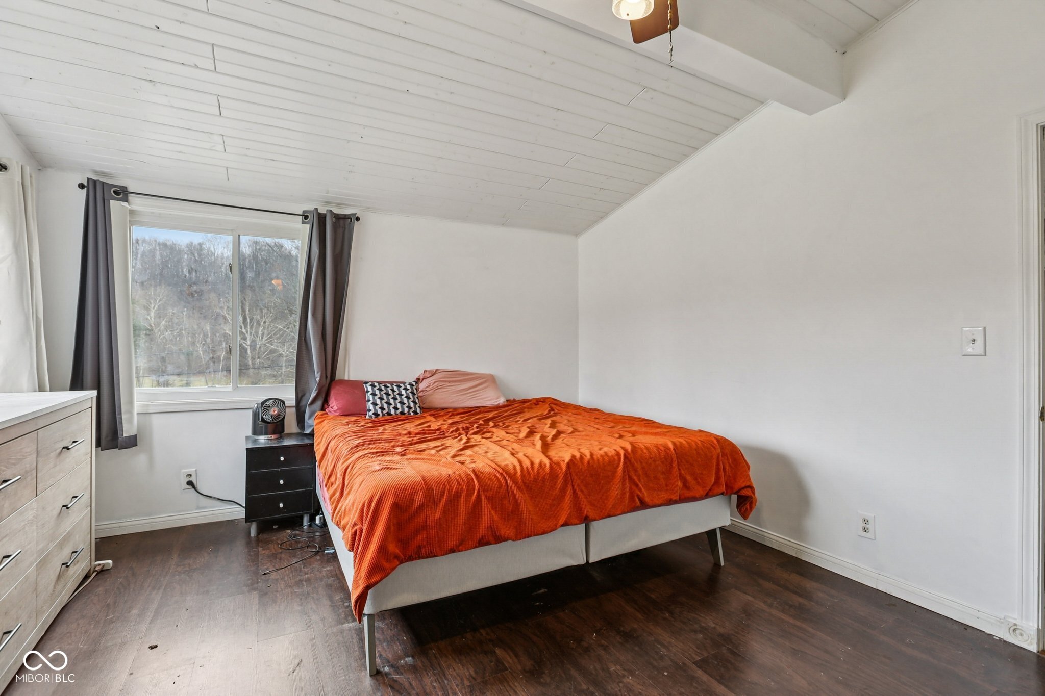 1498 Upper Schooner Road