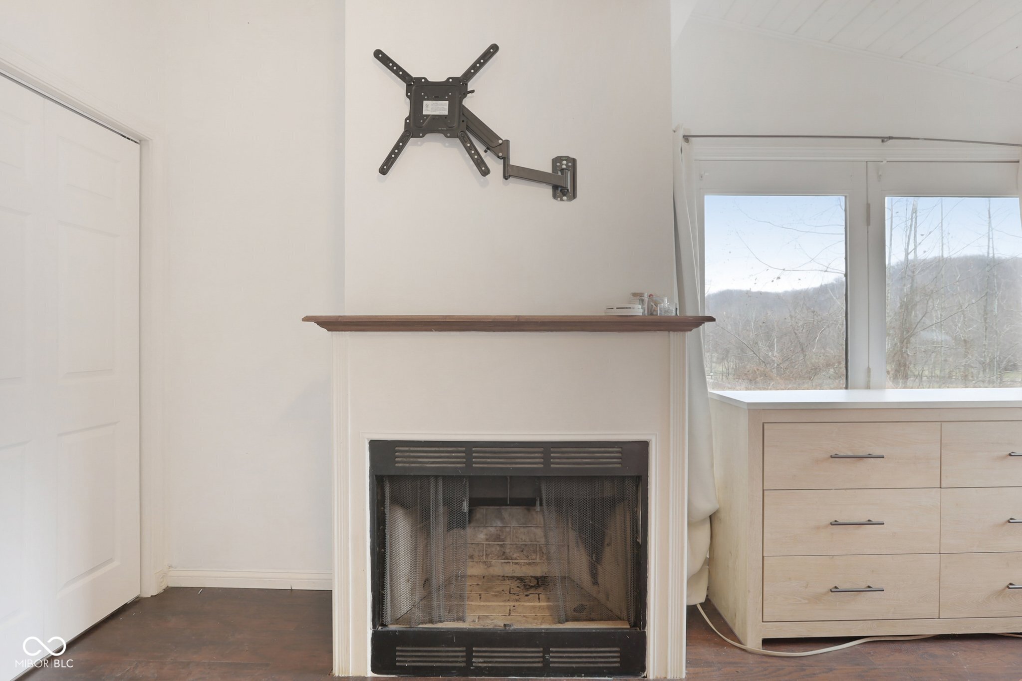 1498 Upper Schooner Road