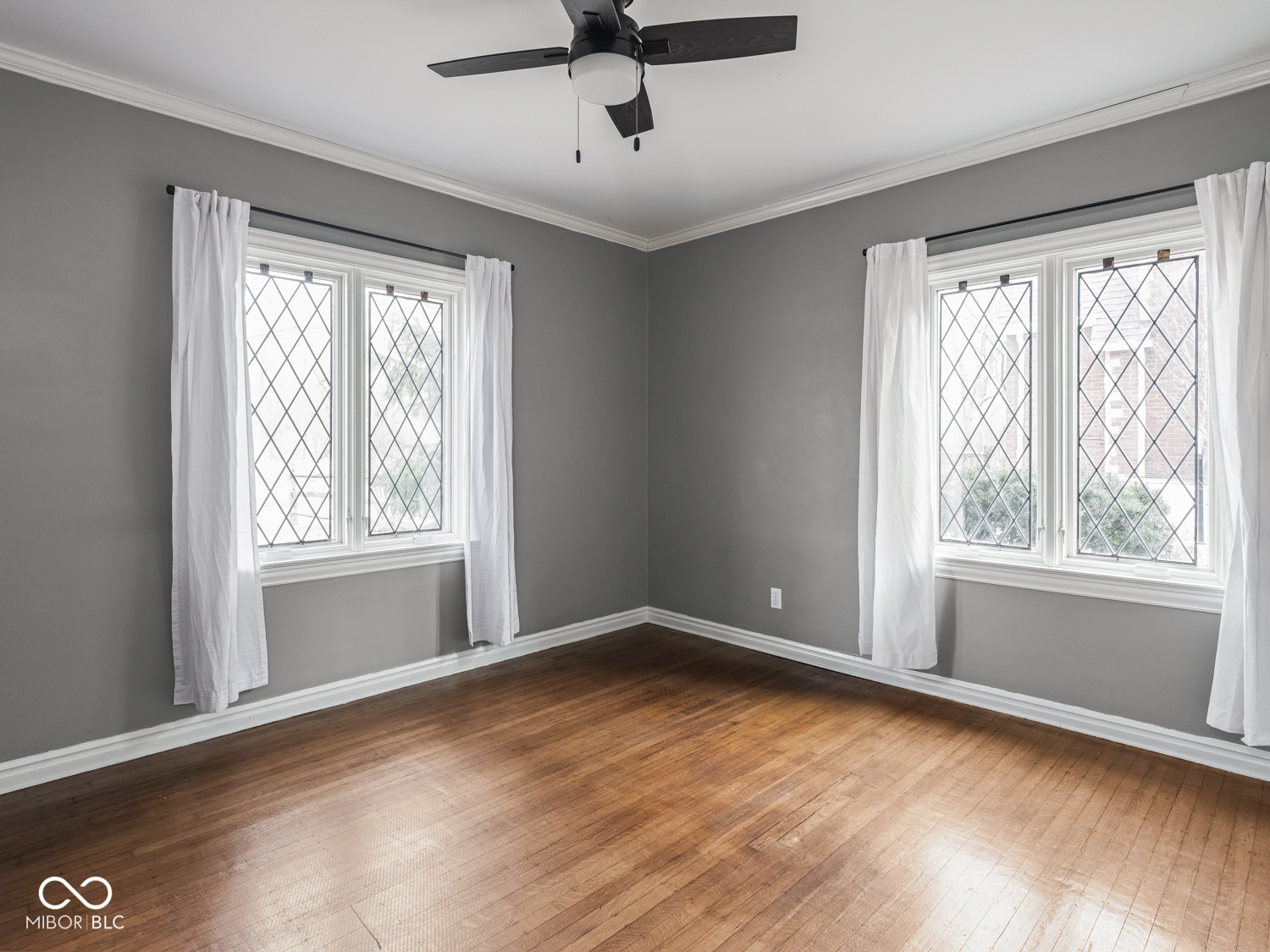5311 E Pleasant Run Parkway South Drive