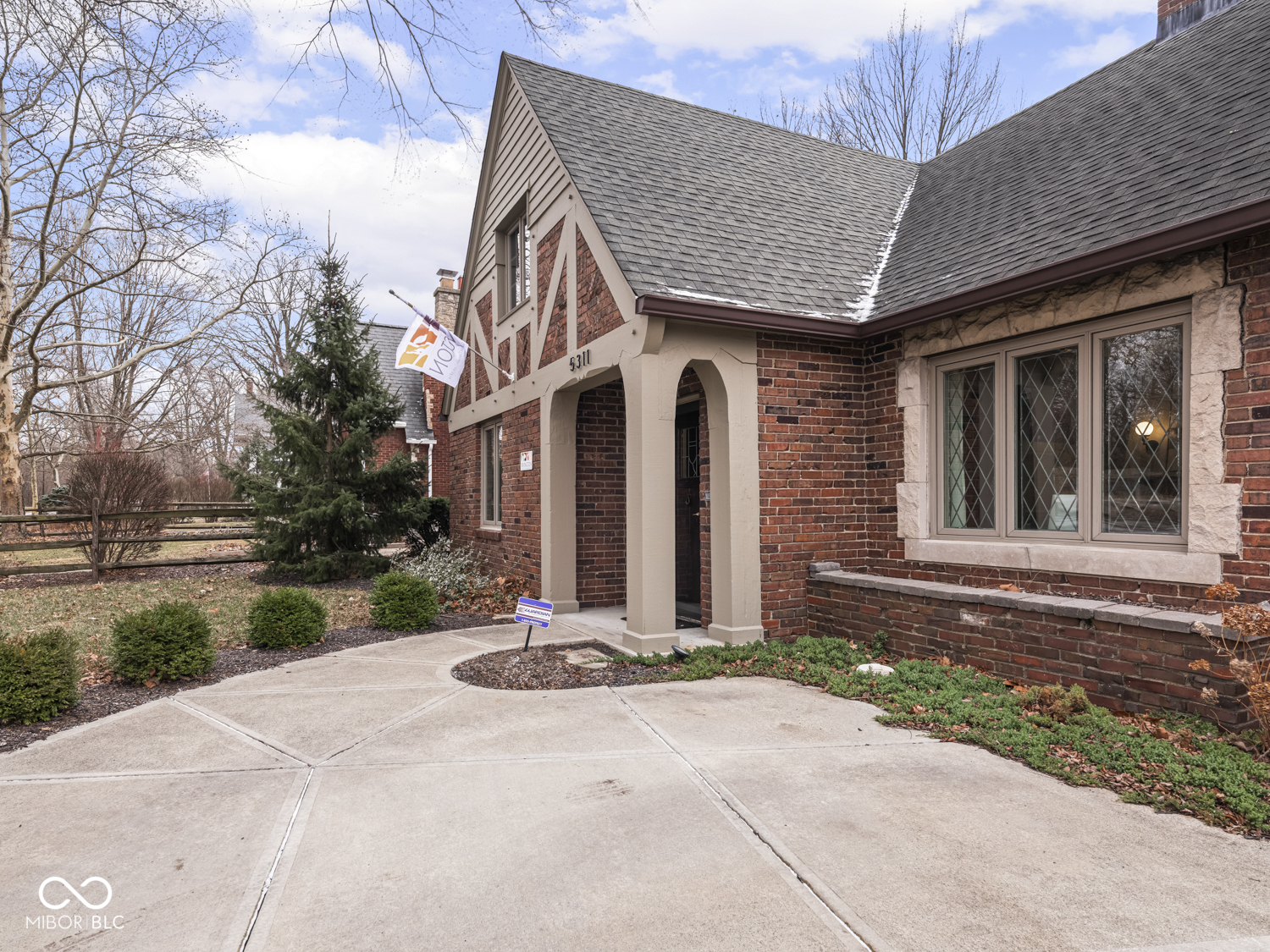 5311 E Pleasant Run Parkway South Drive