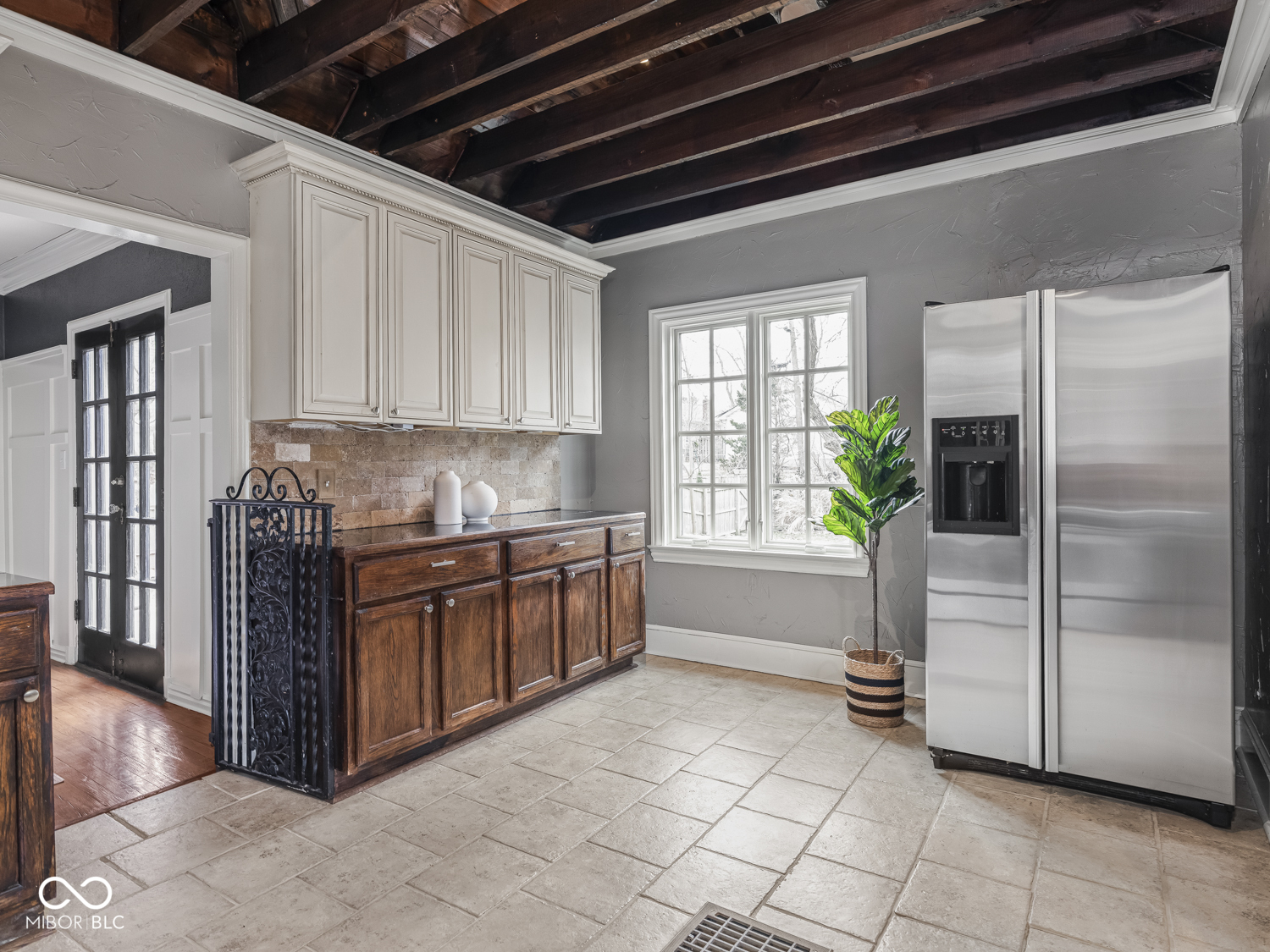 5311 E Pleasant Run Parkway South Drive