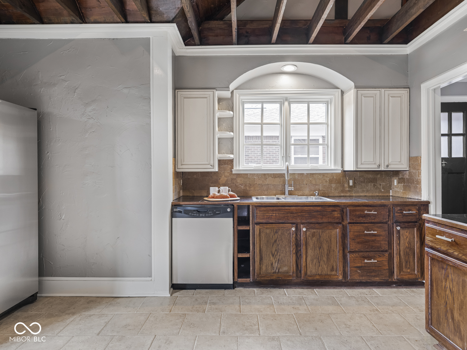 5311 E Pleasant Run Parkway South Drive