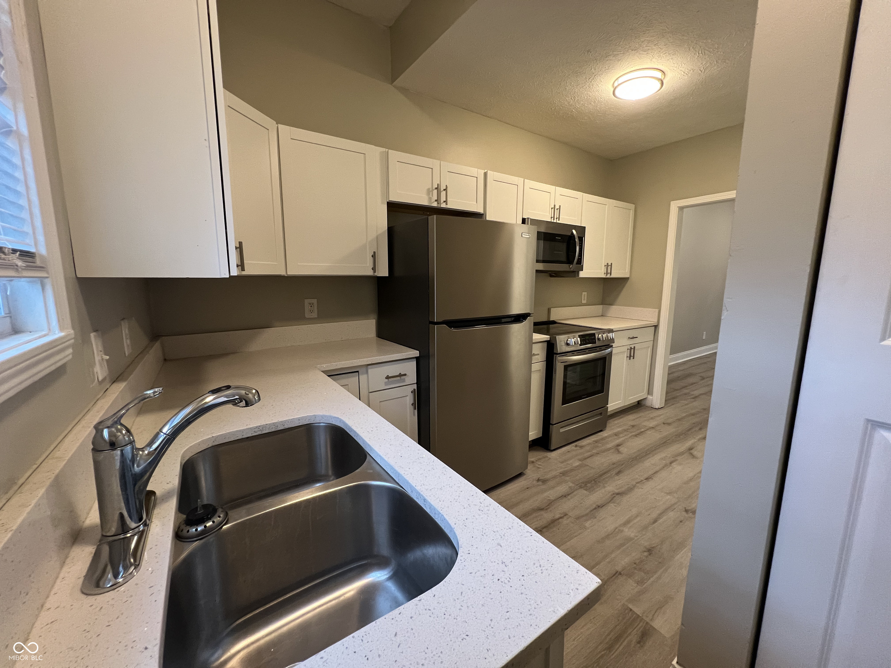 1221 Union Street Unit: 1221