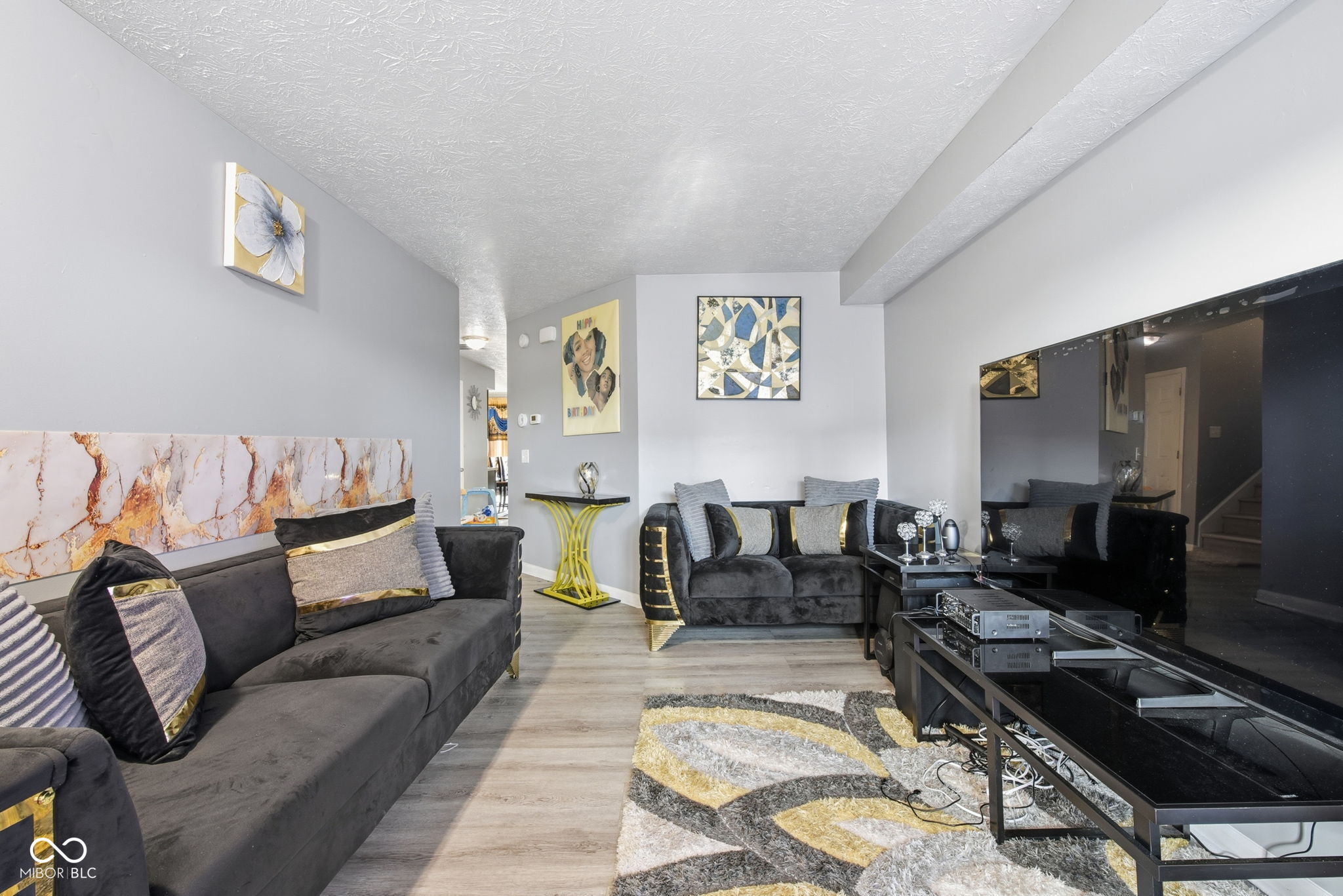 7746 Mountain Stream Way