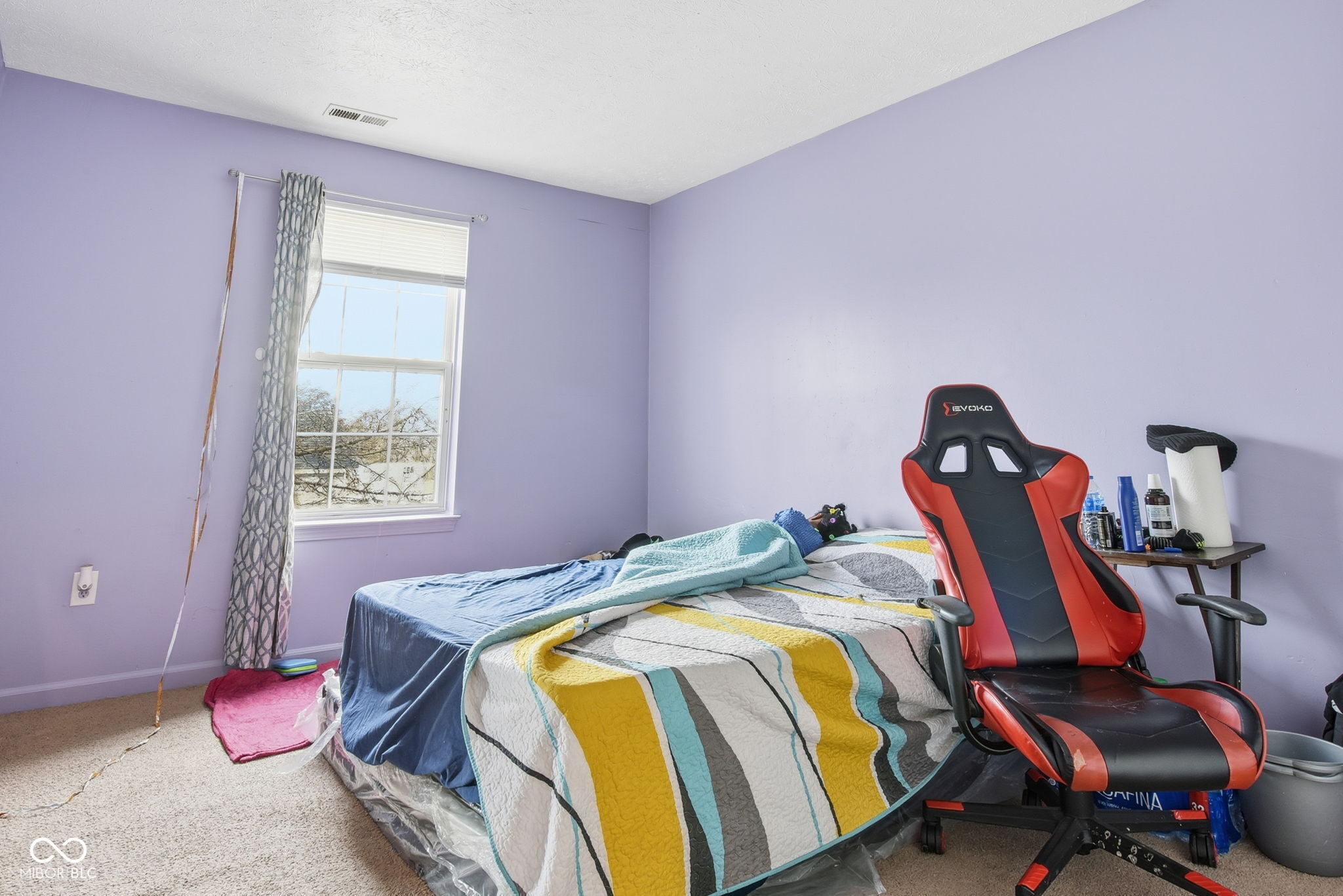 7746 Mountain Stream Way