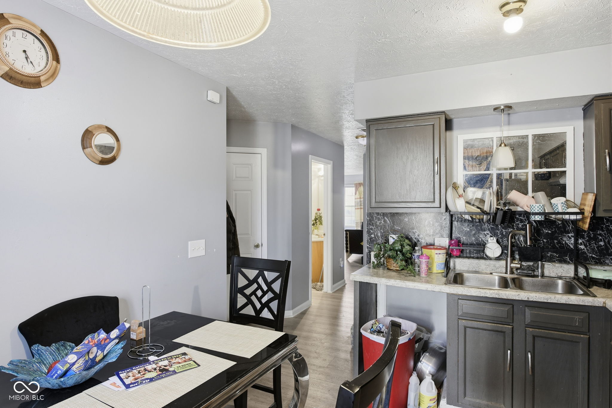 7746 Mountain Stream Way