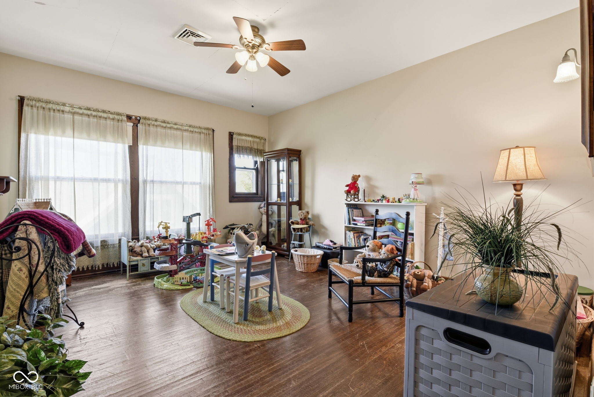 460 E Washington Street