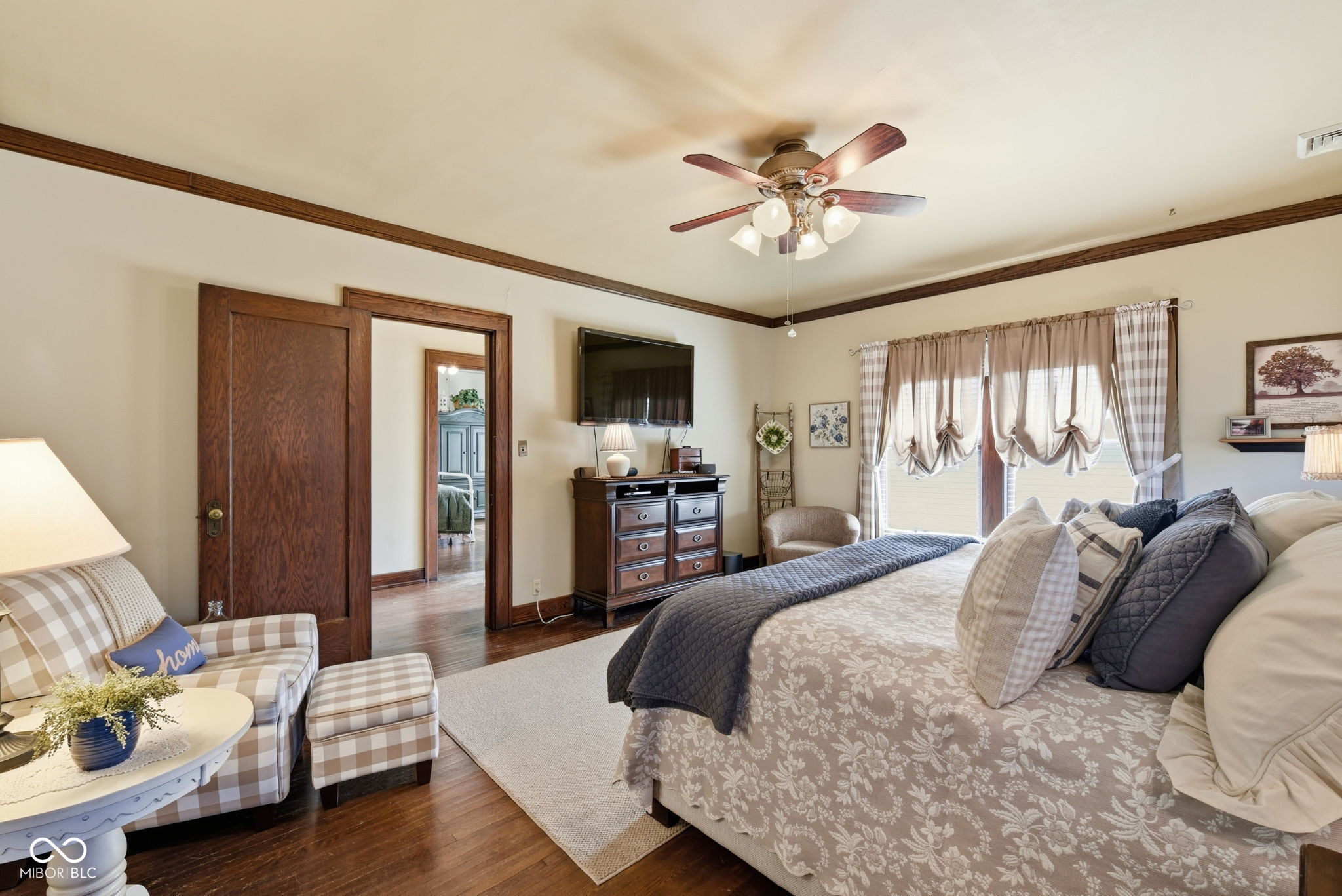 460 E Washington Street