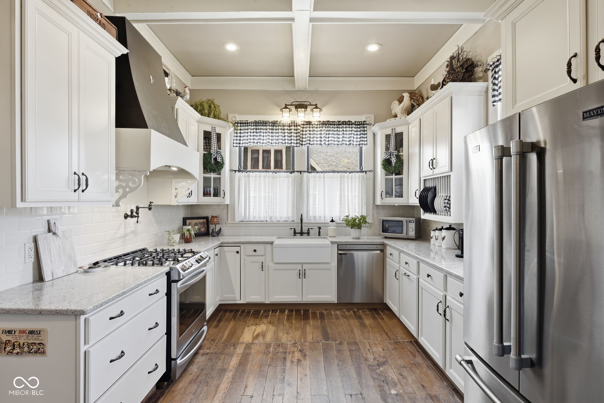 460 E Washington Street