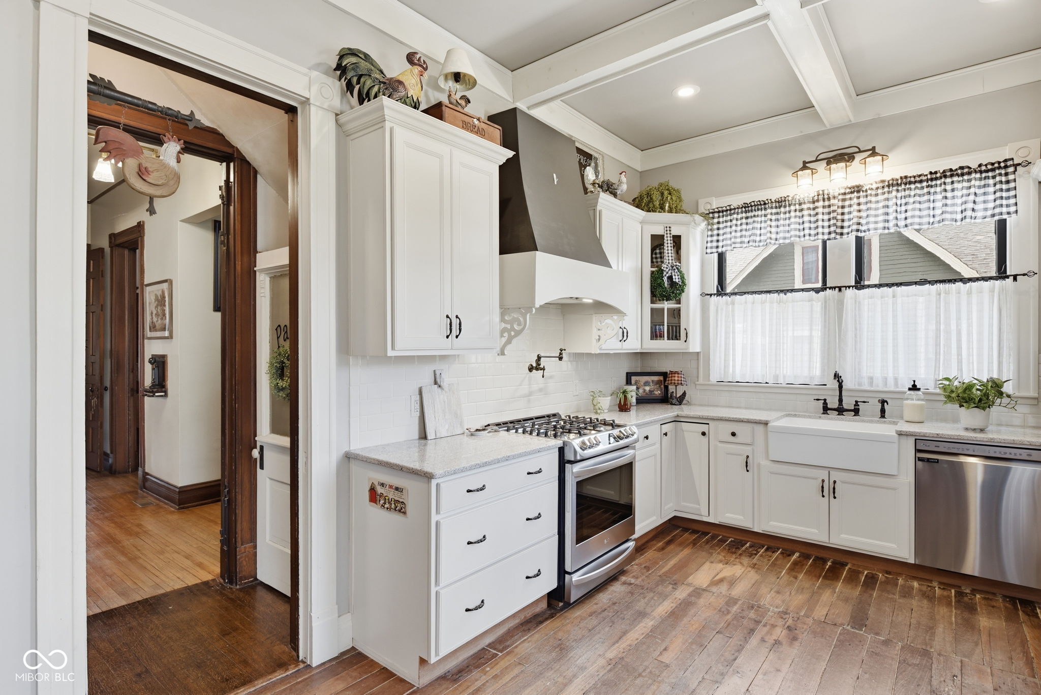 460 E Washington Street