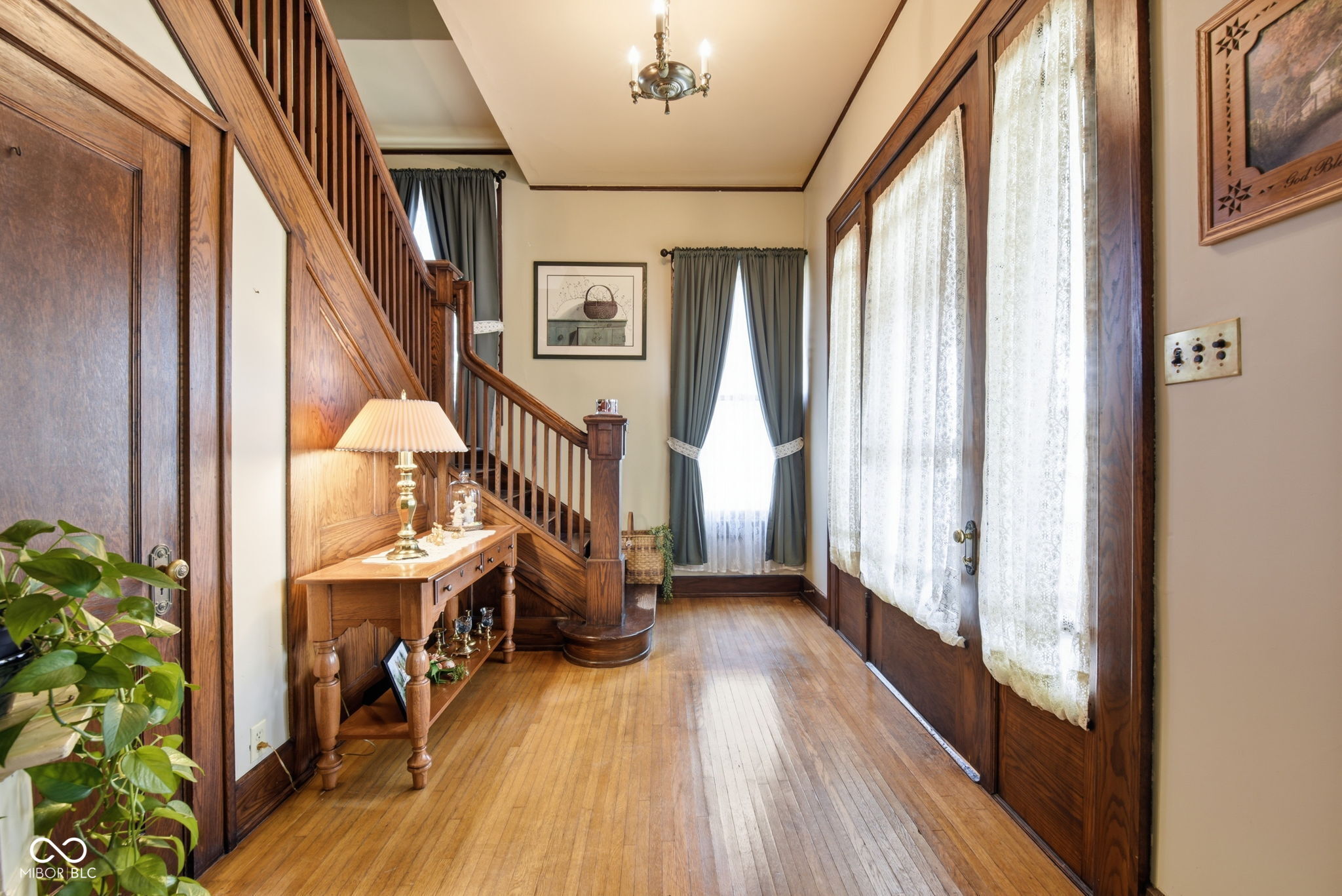 460 E Washington Street