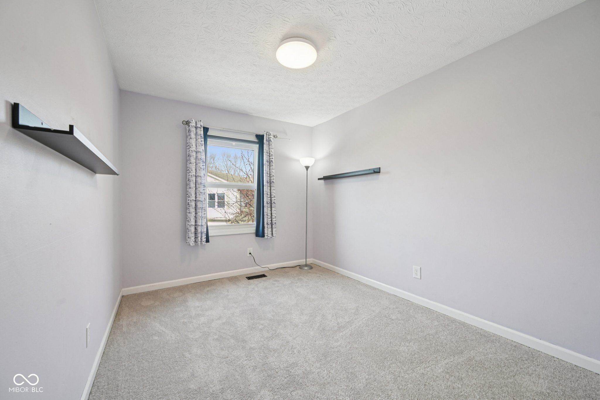 7449 Prairie Lake Drive