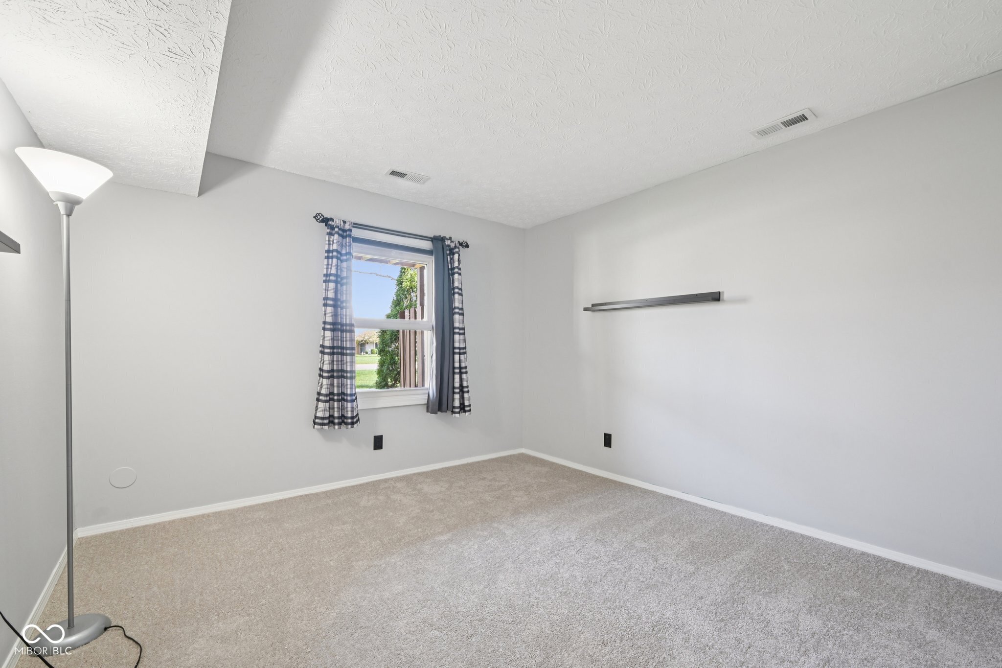 7449 Prairie Lake Drive