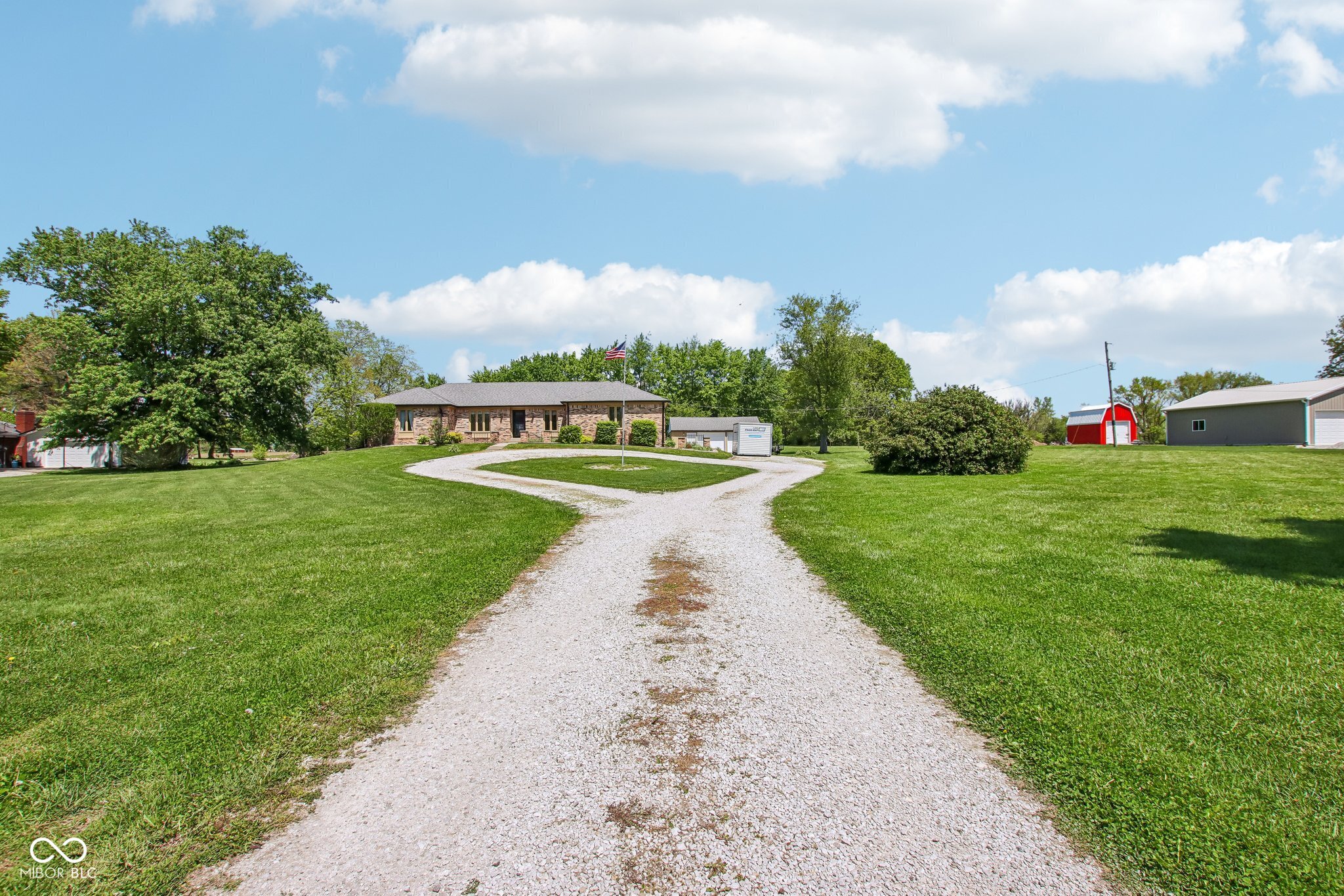 2440 E County Road 300 S