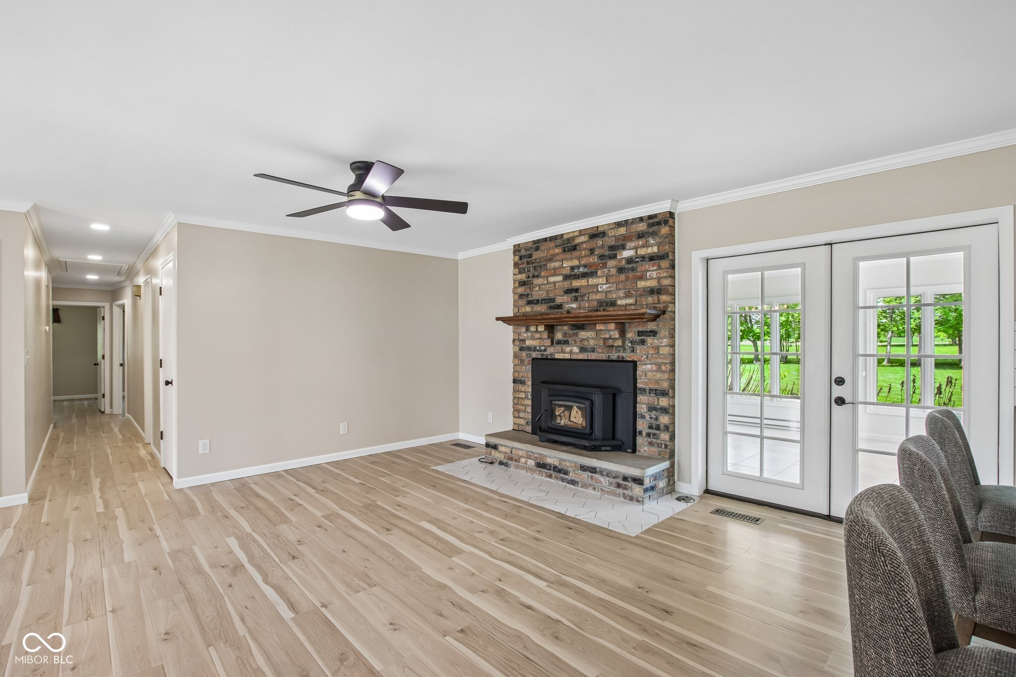 2440 E County Road 300 S