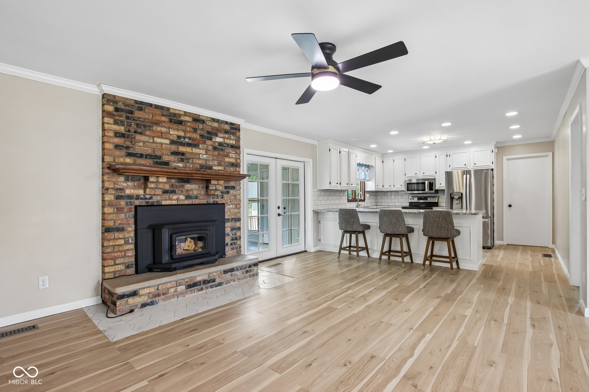 2440 E County Road 300 S