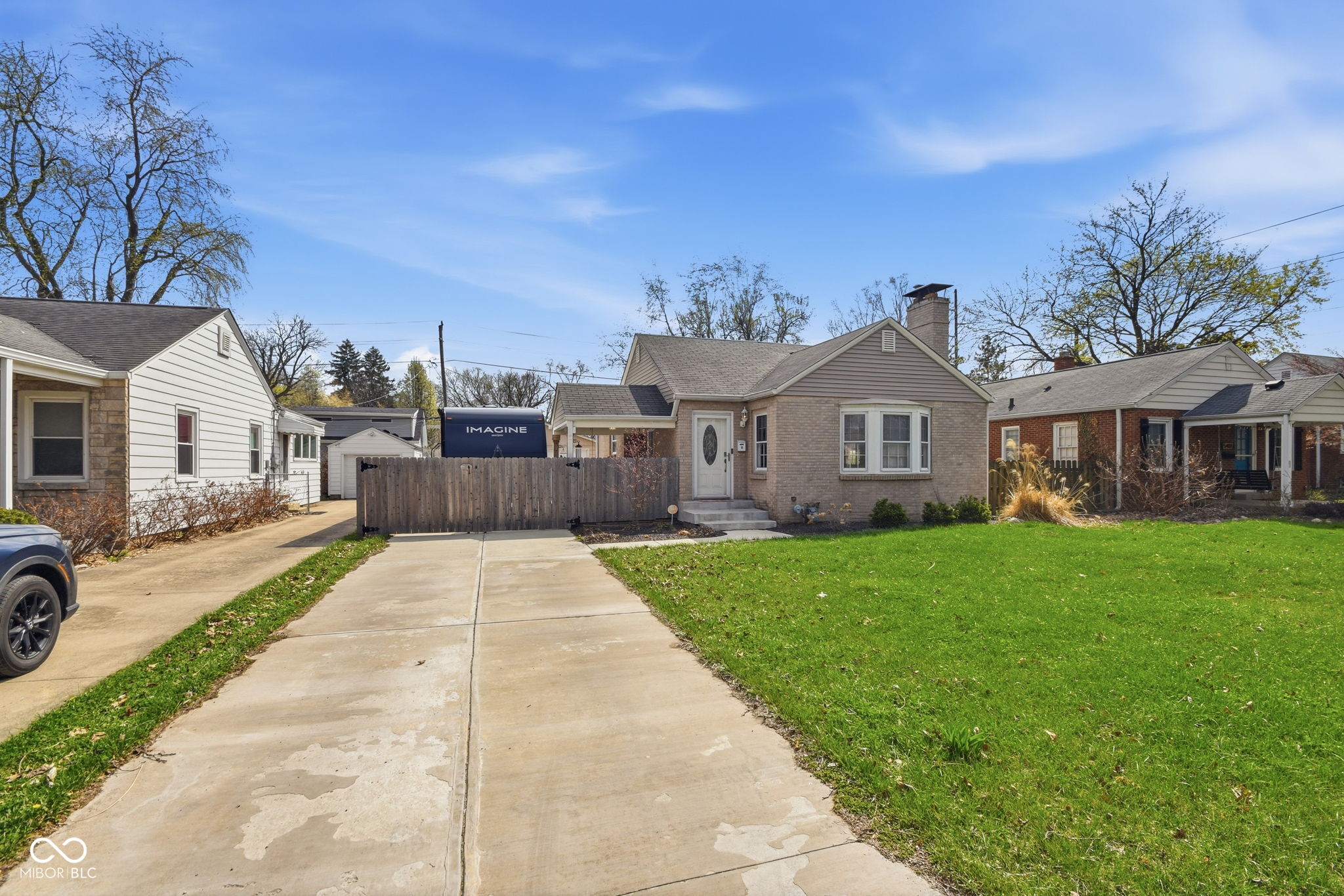 5409 Indianola Avenue